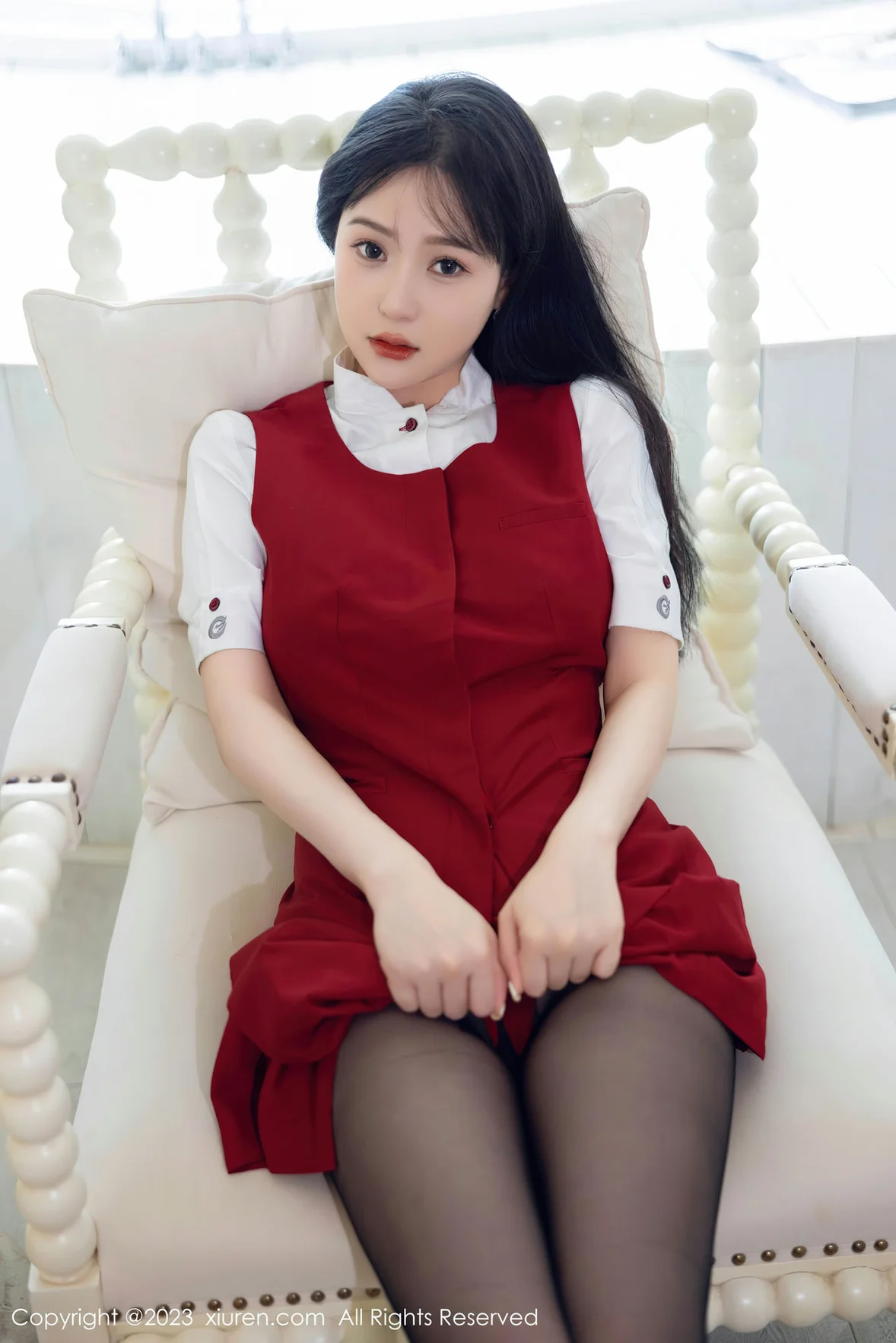 XiuRen 秀人 No.7037 柚琪Rich 丰腴美臀摄人心魄性感写真 [93P]