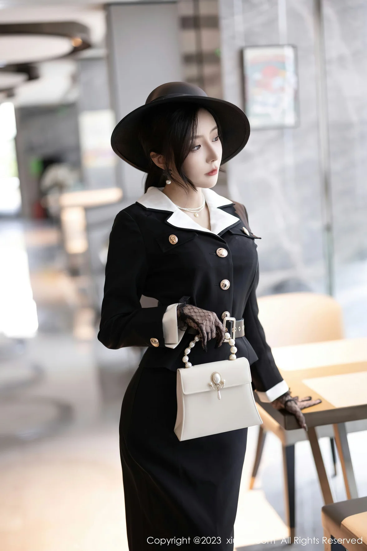 XiuRen 秀人 No.7048 王馨瑶yanni 气质高跟黑丝 [82P]