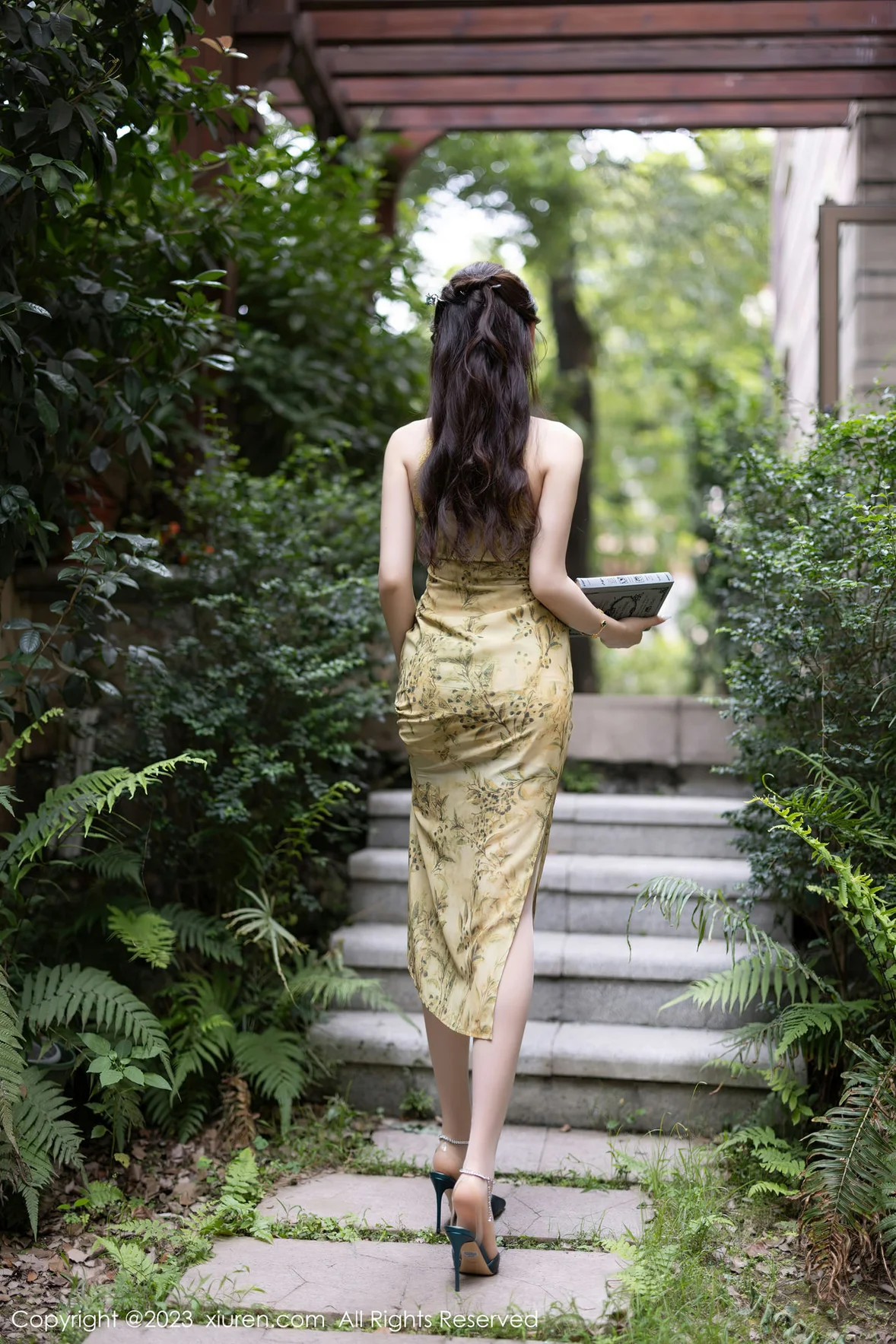 XiuRen 秀人 No.7083 徐莉芝Booty 欧式文艺风性感写真 [82P]