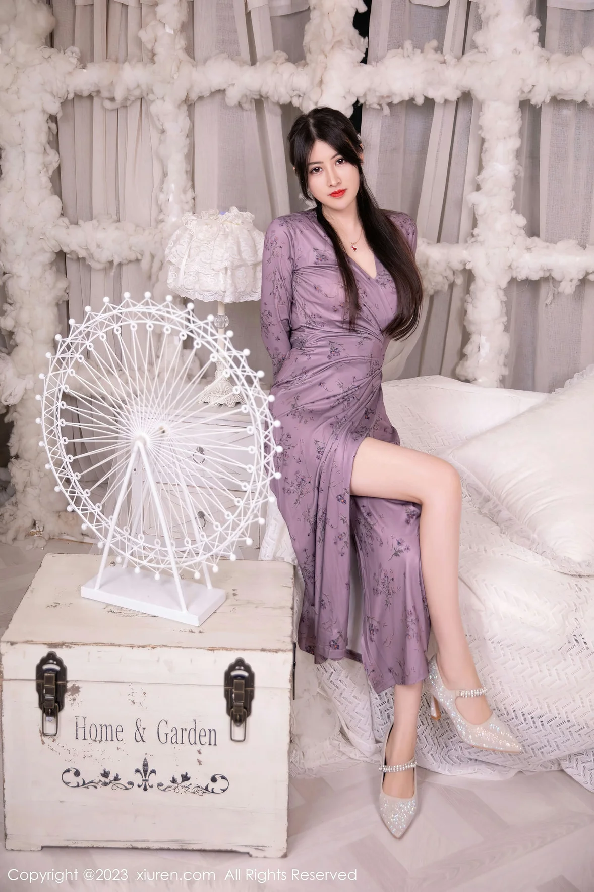 XiuRen 秀人 No.7126 诗诗kiki 紫色连夜长裙性感写真 [88P]