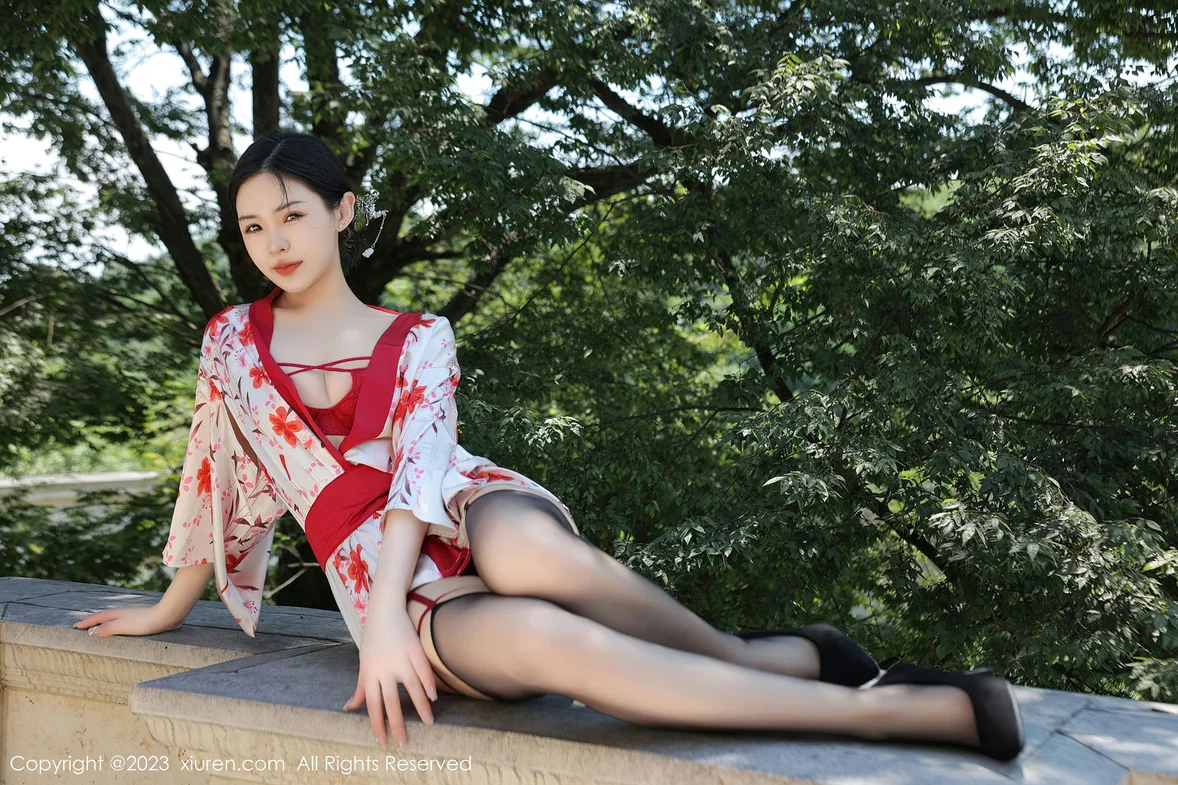 XiuRen 秀人 No.7177 米粒子 丝绸睡衣性感写真 [51P]