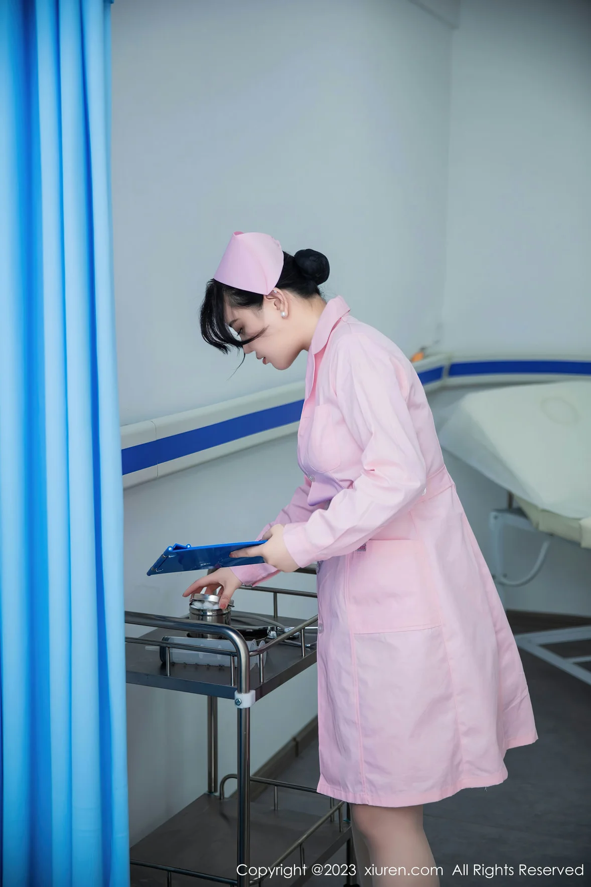 XiuRen 秀人 No.7199 王婉悠Queen 粉色情趣护士性感写真 [82P]