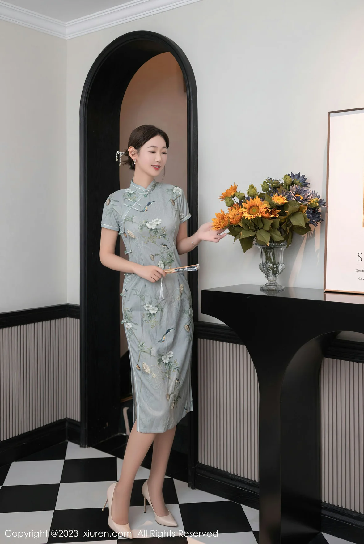 XiuRen 秀人 No.7232 唐安琪 绿灰色旗袍巴厘岛旅拍 [77P]