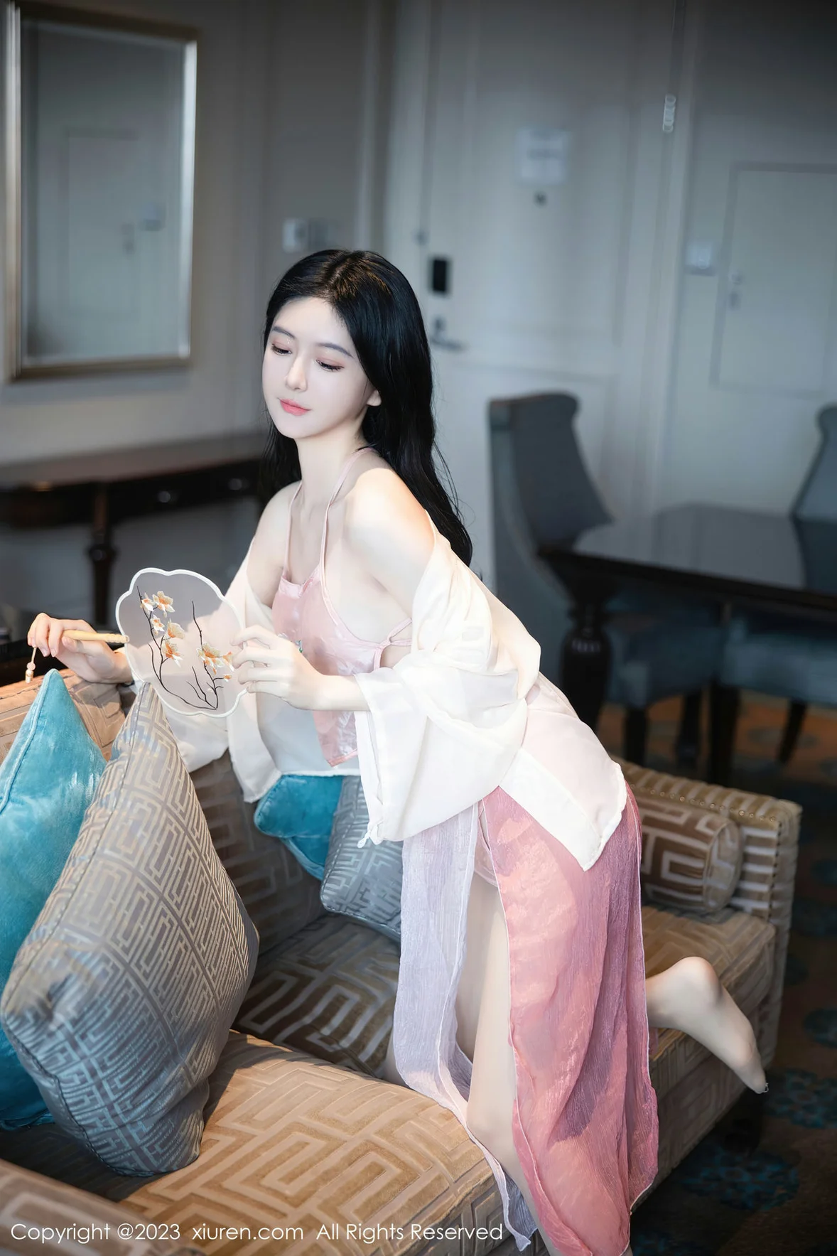 XiuRen 秀人 No.7290 幼幼 原色丝袜泰国旅拍 [89P]