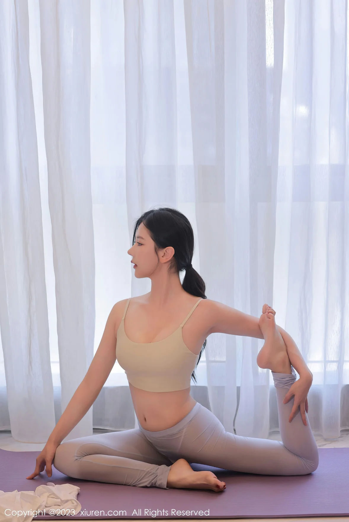 XiuRen 秀人 No.7294 尹甜甜 瑜伽写真广州旅拍 [68P]