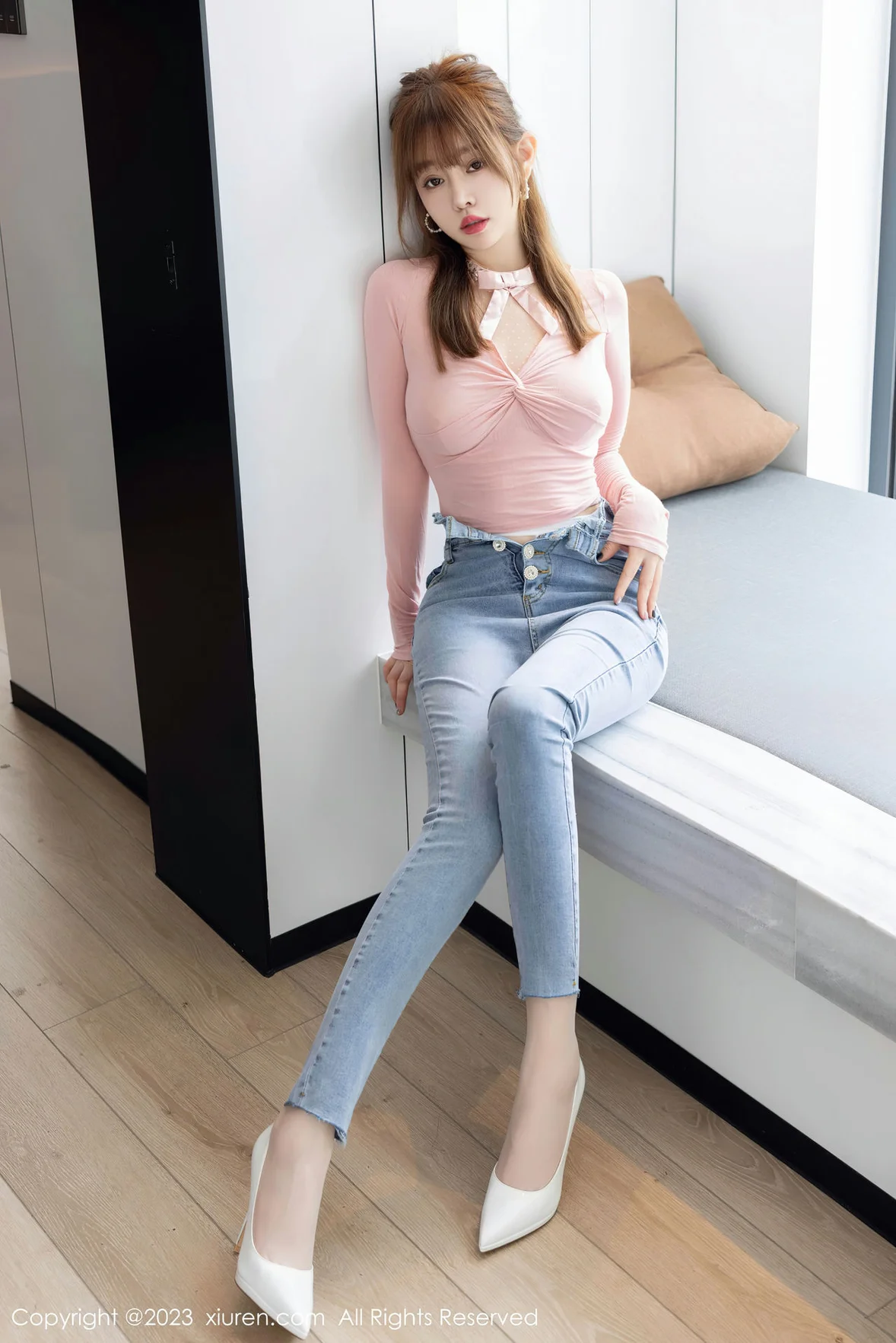 XiuRen 秀人 No.7323 王雨纯 内衣性感写真 [86P]