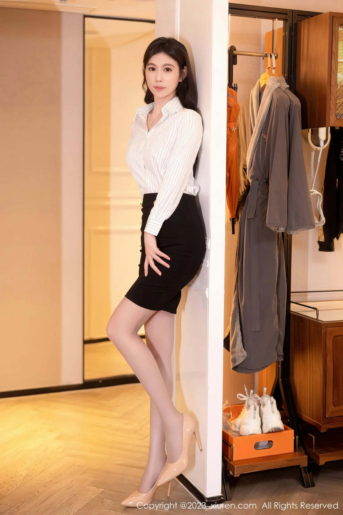 XiuRen 秀人 No.7335 李雅柔182CM 黑色轻透内衣性感写真 [61P]