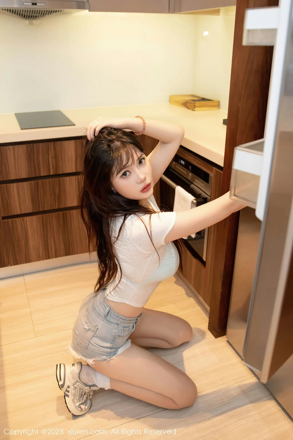 秀人网 No.7350 Arude薇薇 酒店私房性感写真 [66P]