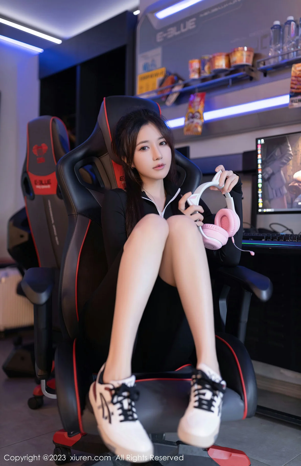 XiuRen 秀人 No.7361 鱼子酱Fish 电竞女孩性感写真 [82P]