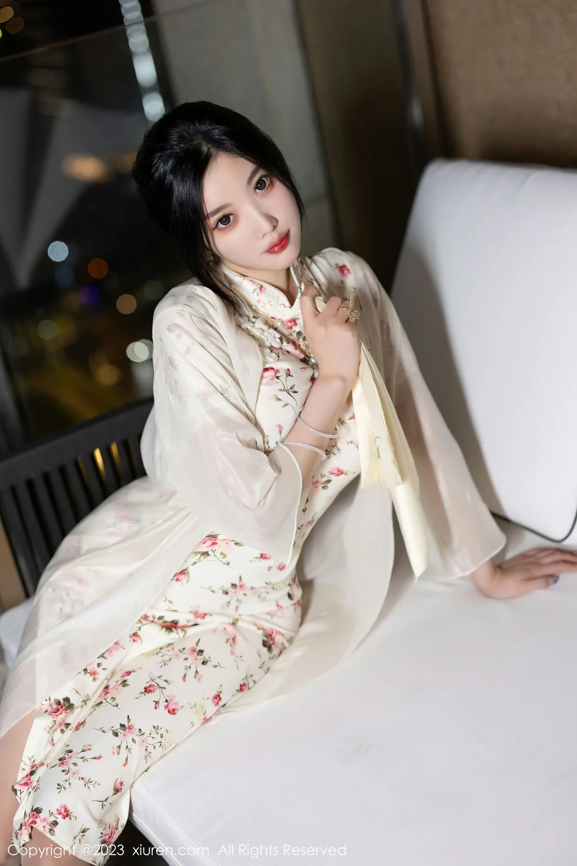 秀人网 No.7363 杨晨晨Yome 碎花旗袍浙江安吉旅拍 [87P]