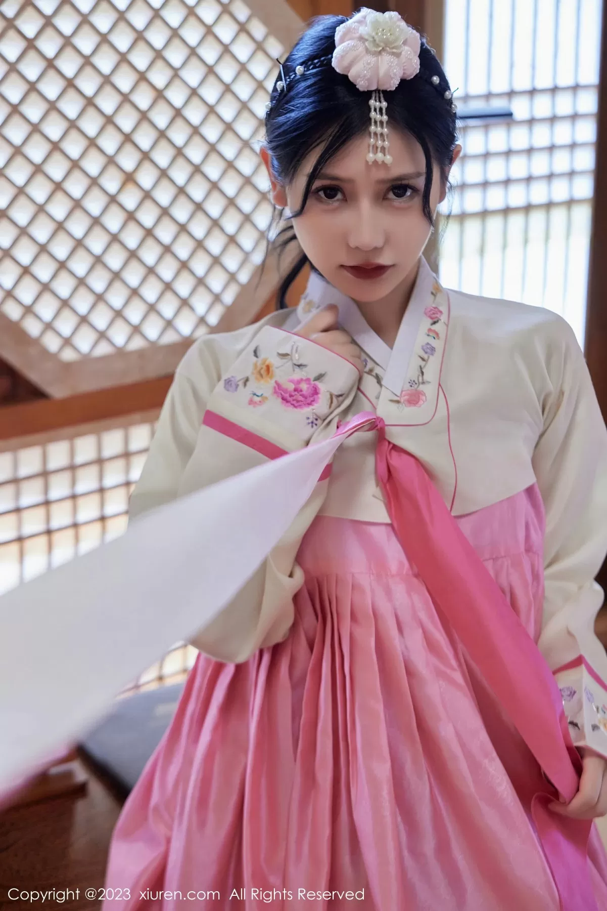 XiuRen 秀人 No.7564 尹甜甜 [69P]