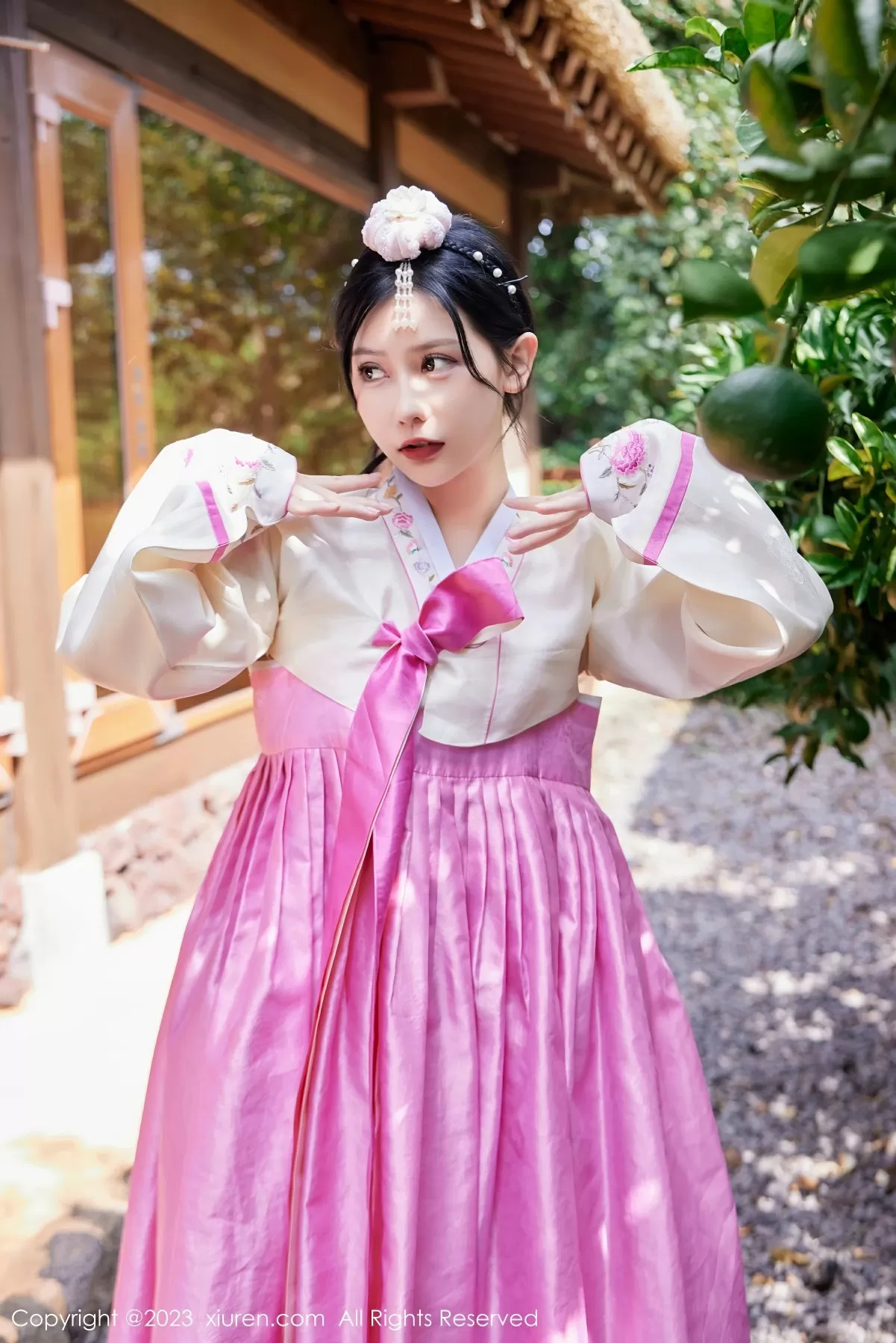 XiuRen 秀人 No.7564 尹甜甜 [69P]