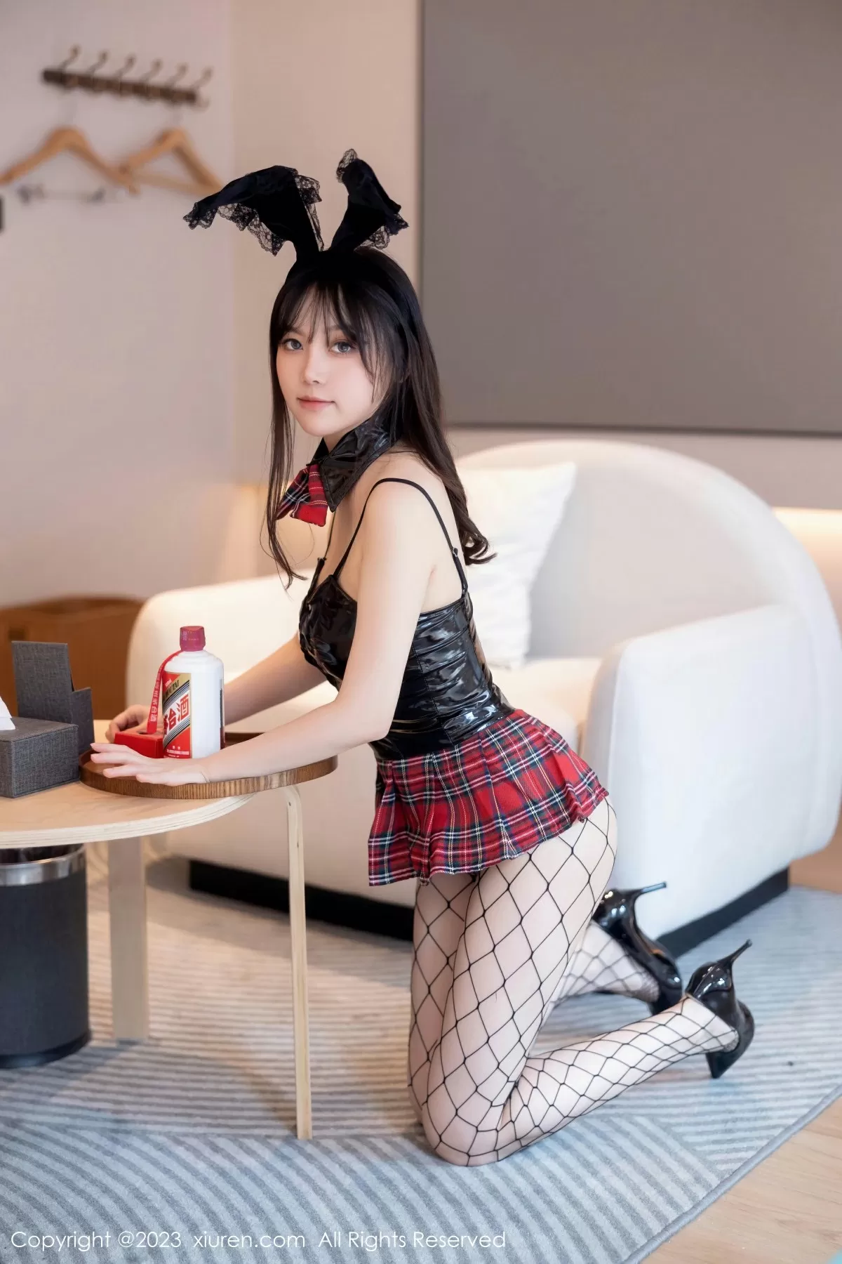 XiuRen 秀人 No.7575 豆瓣酱 [81P]