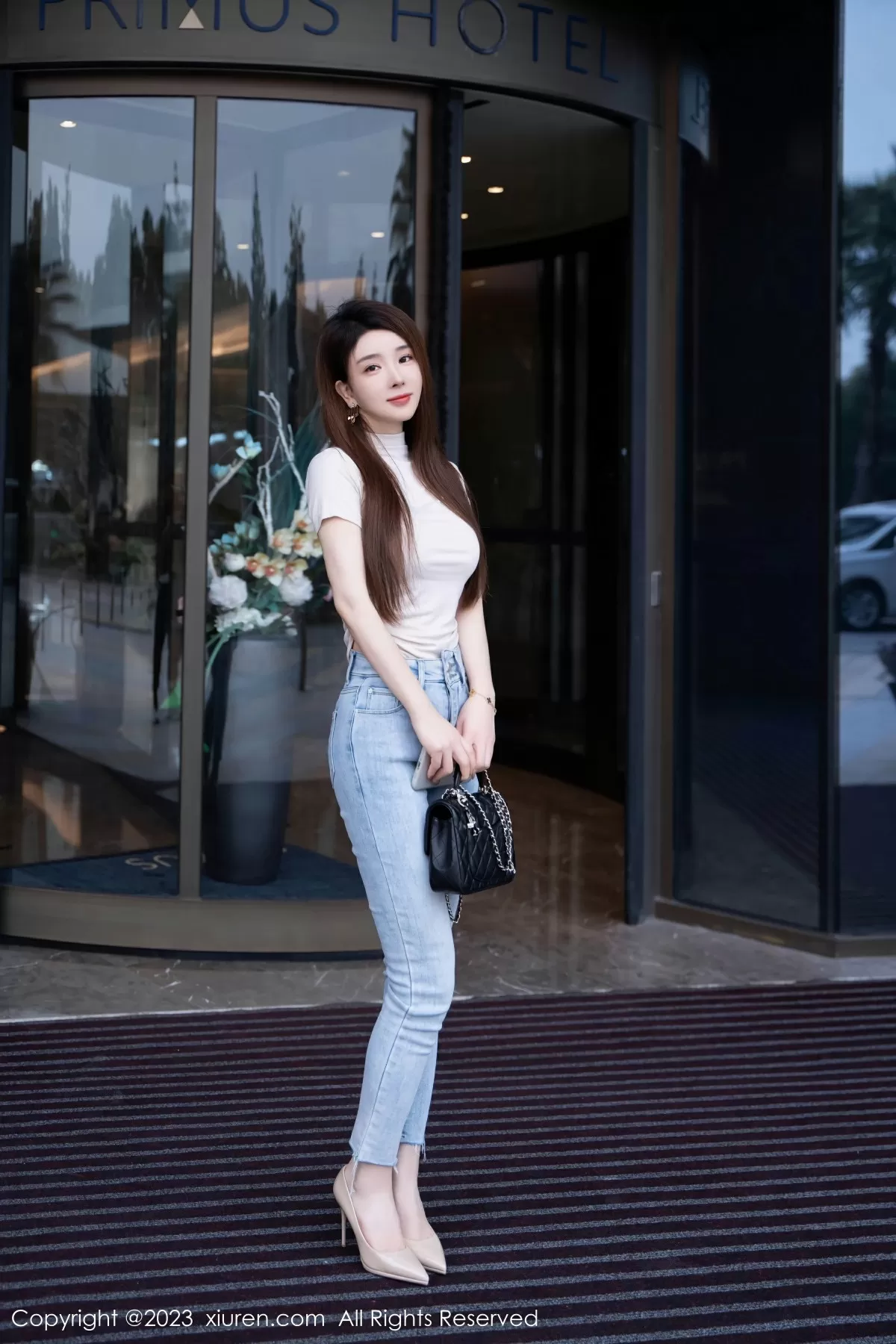 XiuRen 秀人 No.7586 雨儿baby [71P]