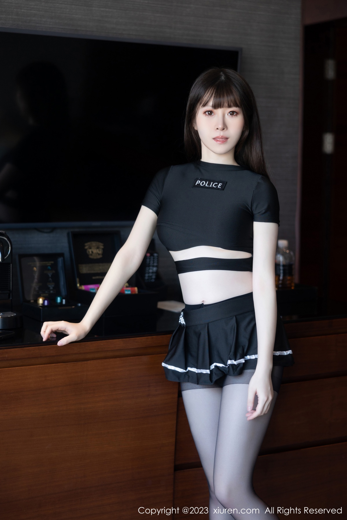 Xiuren 秀人 No.7637 林悠悠 [98P]