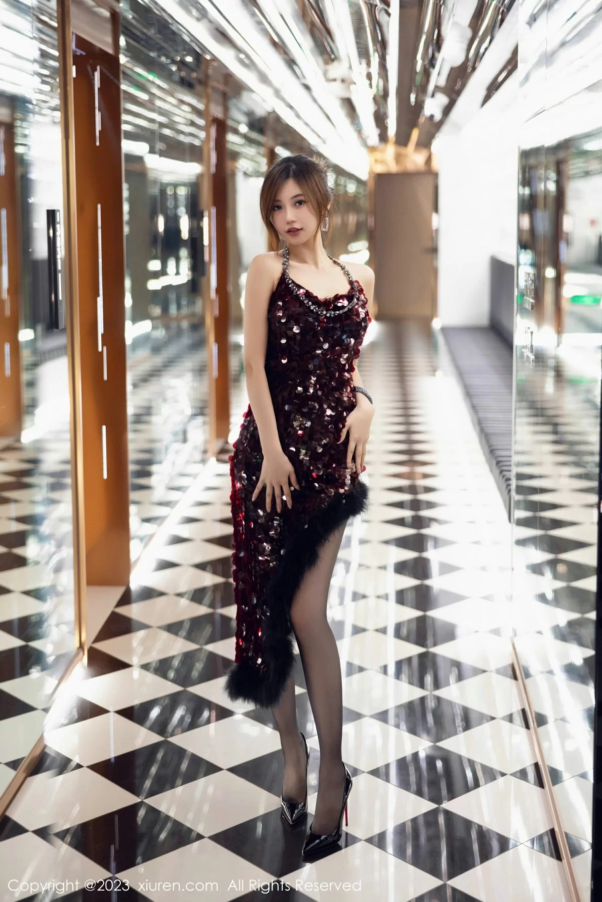 Xiuren 秀人 No.7679 绮里嘉ula [98P]