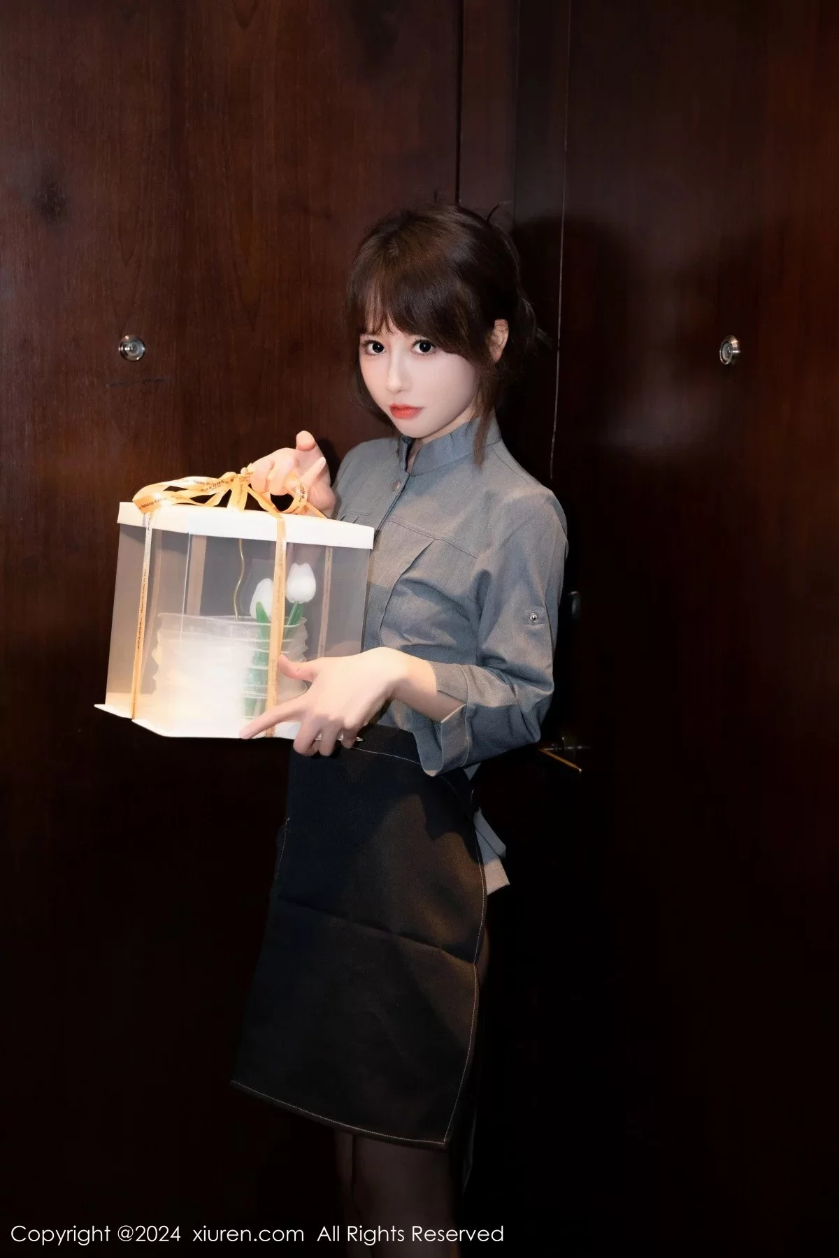 XiuRen 秀人 No.7953 金tiao [74P]