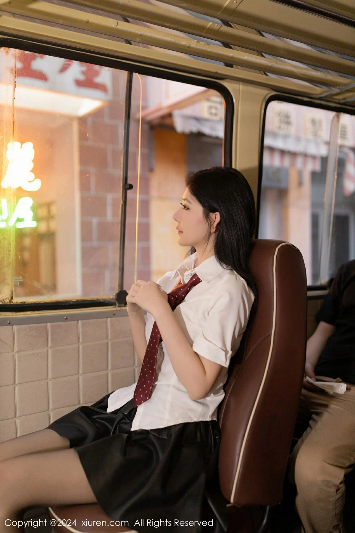 XiuRen 秀人 No.7957 幼幼 [80P]