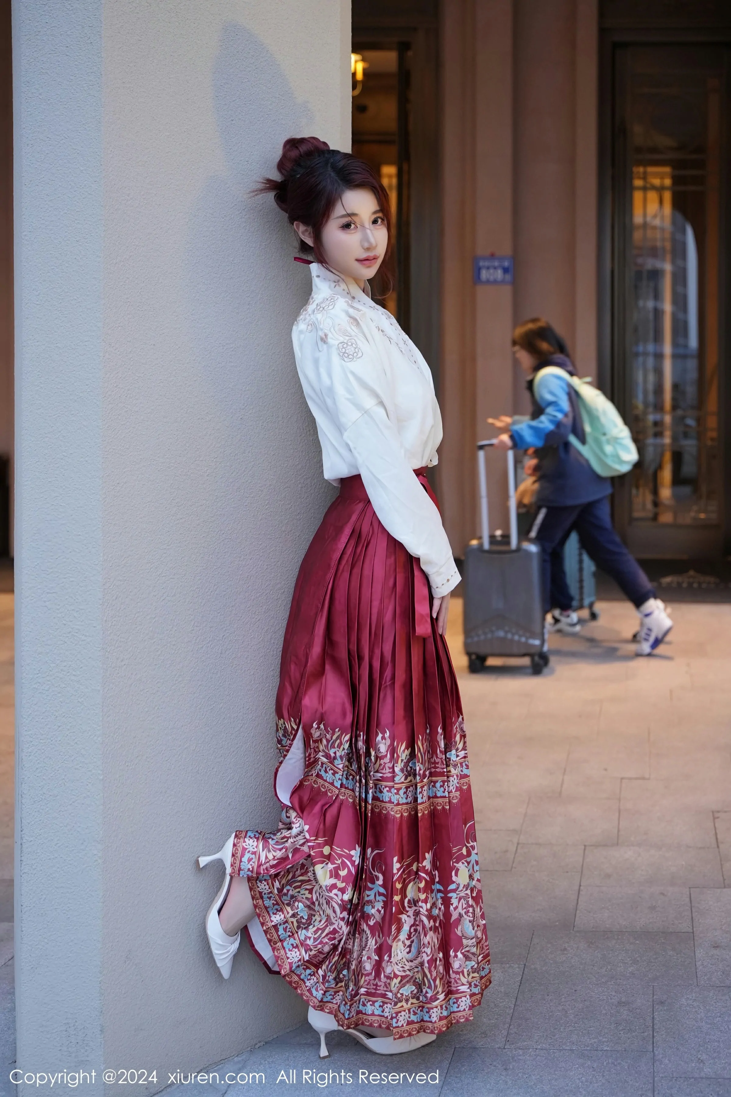 XiuRen 秀人 No.7985 美七 Mia [70P]