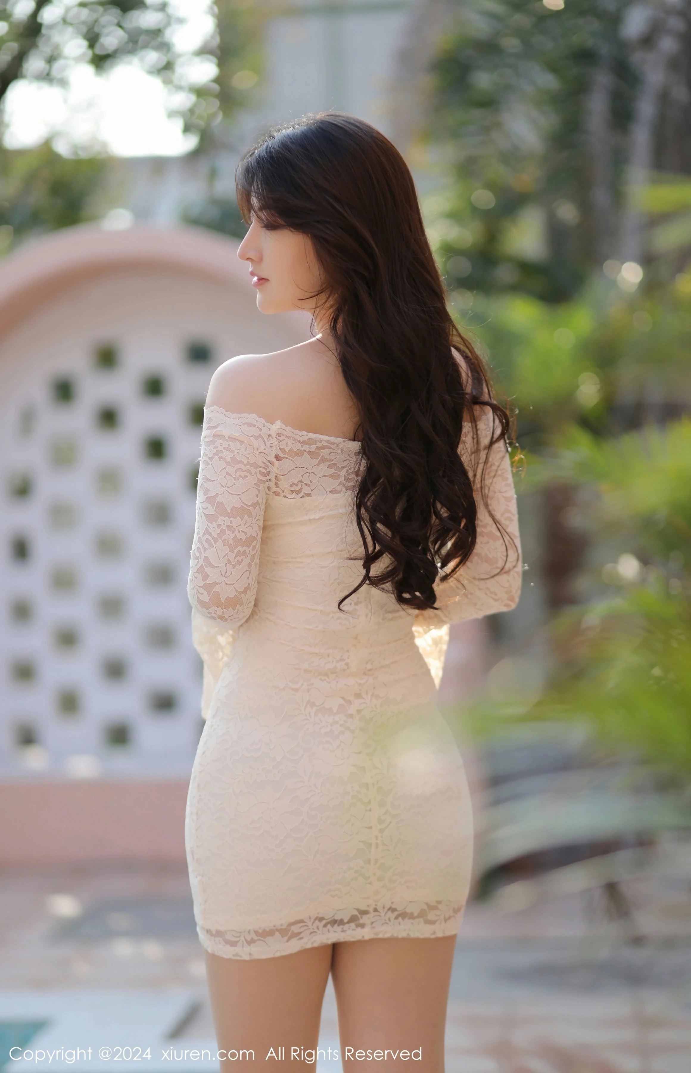 XiuRen 秀人 No.8000 诗诗kiki [70P]