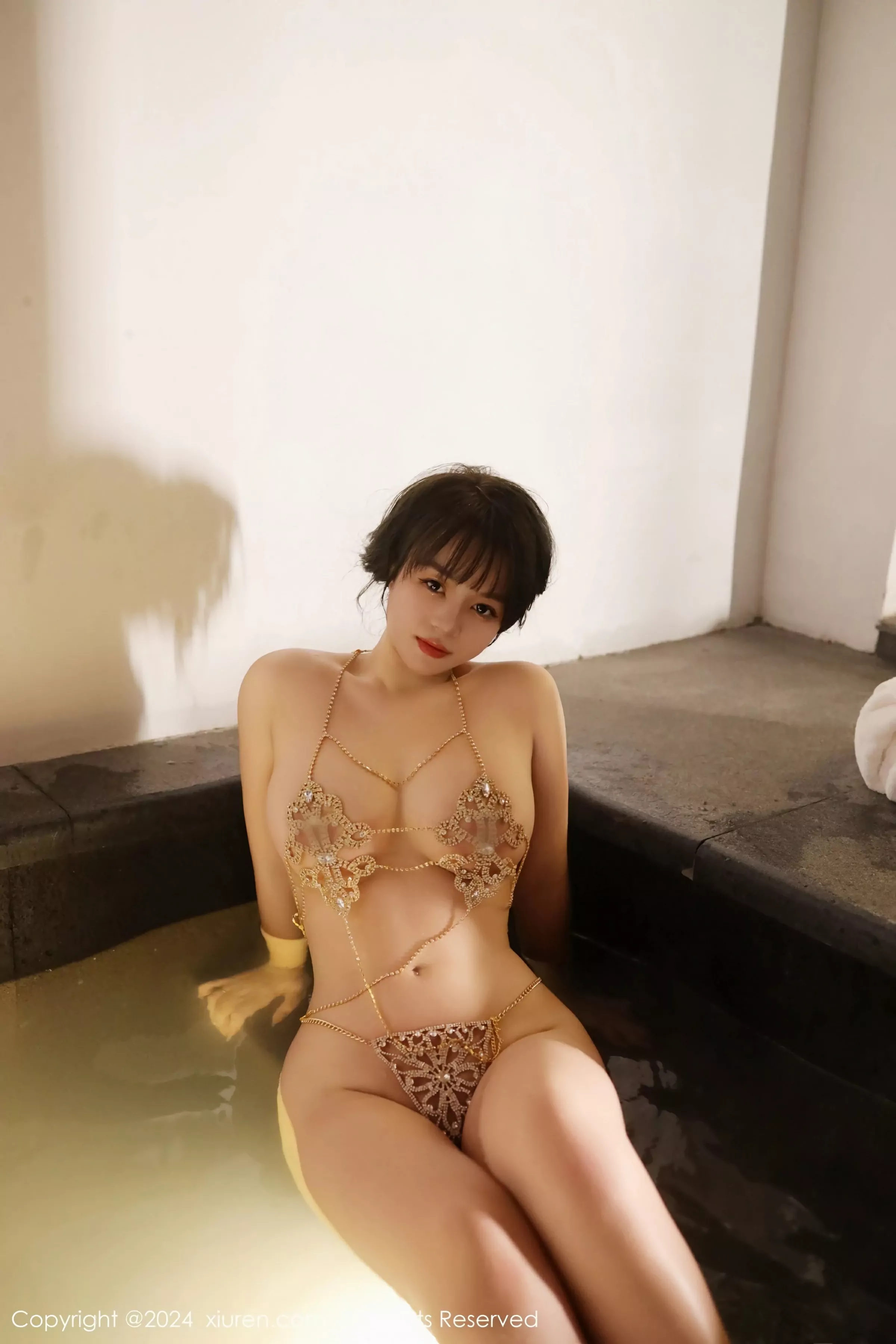 XiuRen 秀人 No.8075 沈思怡 [74P]