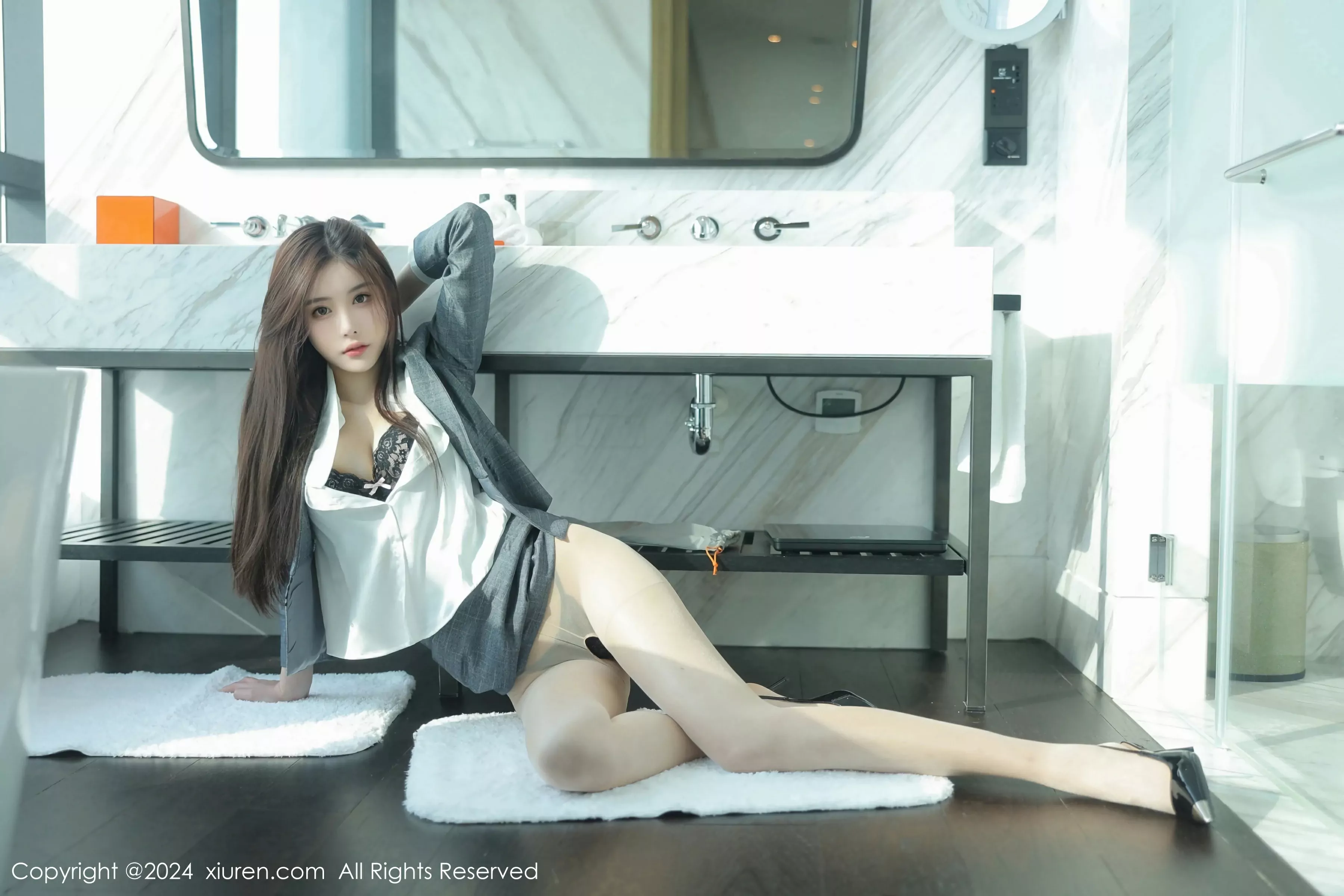 XiuRen 秀人 No.8081 晚苏susu 新人模特 [50P]