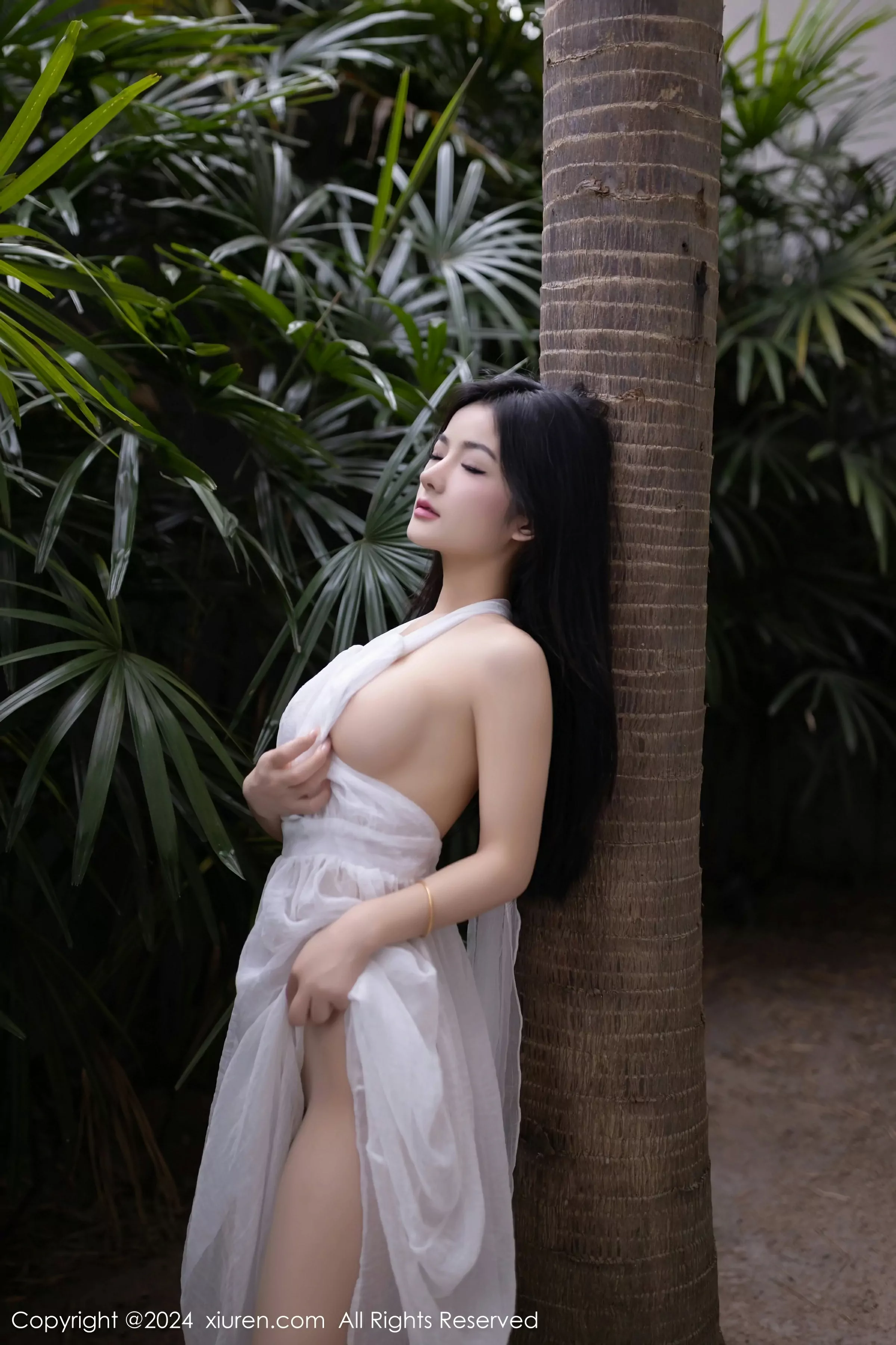 XiuRen 秀人 No.8117 谭小灵 [79P]