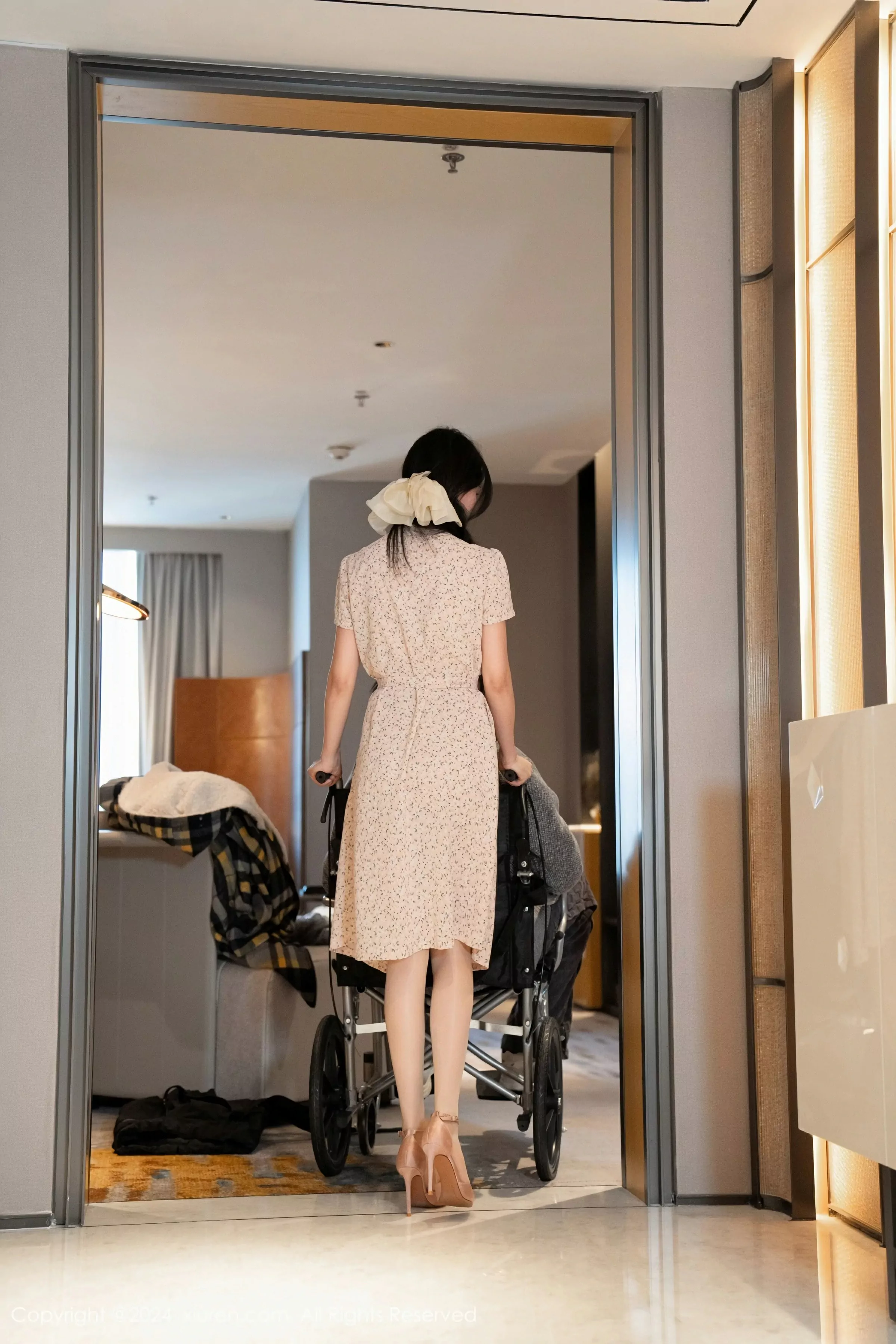 XiuRen 秀人 No.8130 利世 [90P]