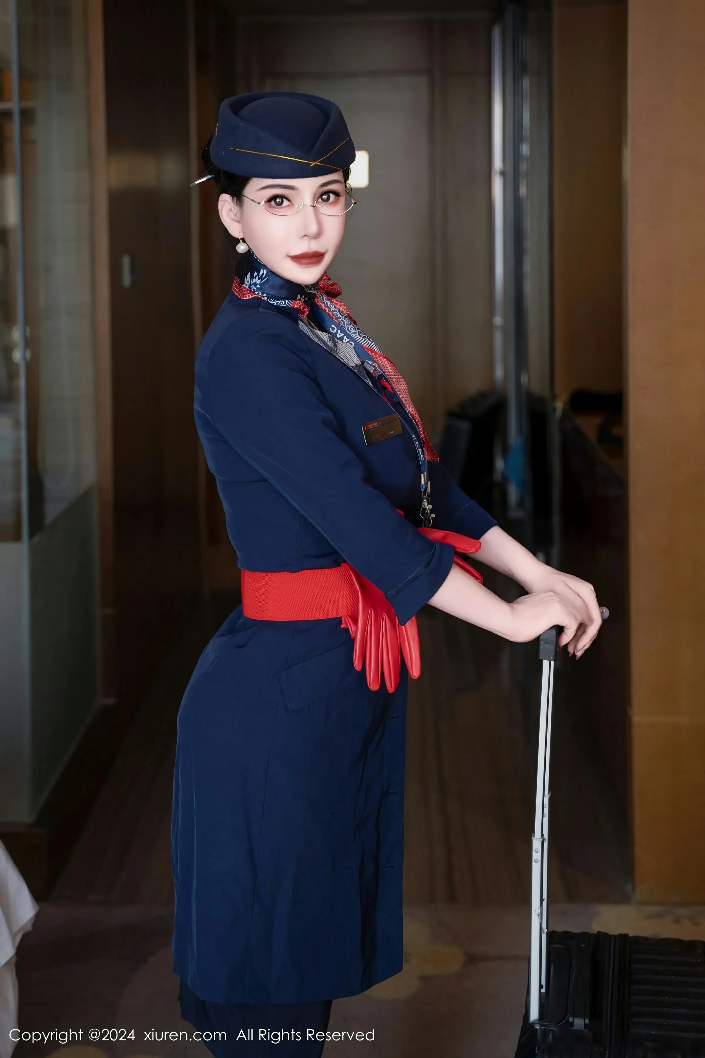 XiuRen 秀人 No.8253 悦悦姐 [75P]