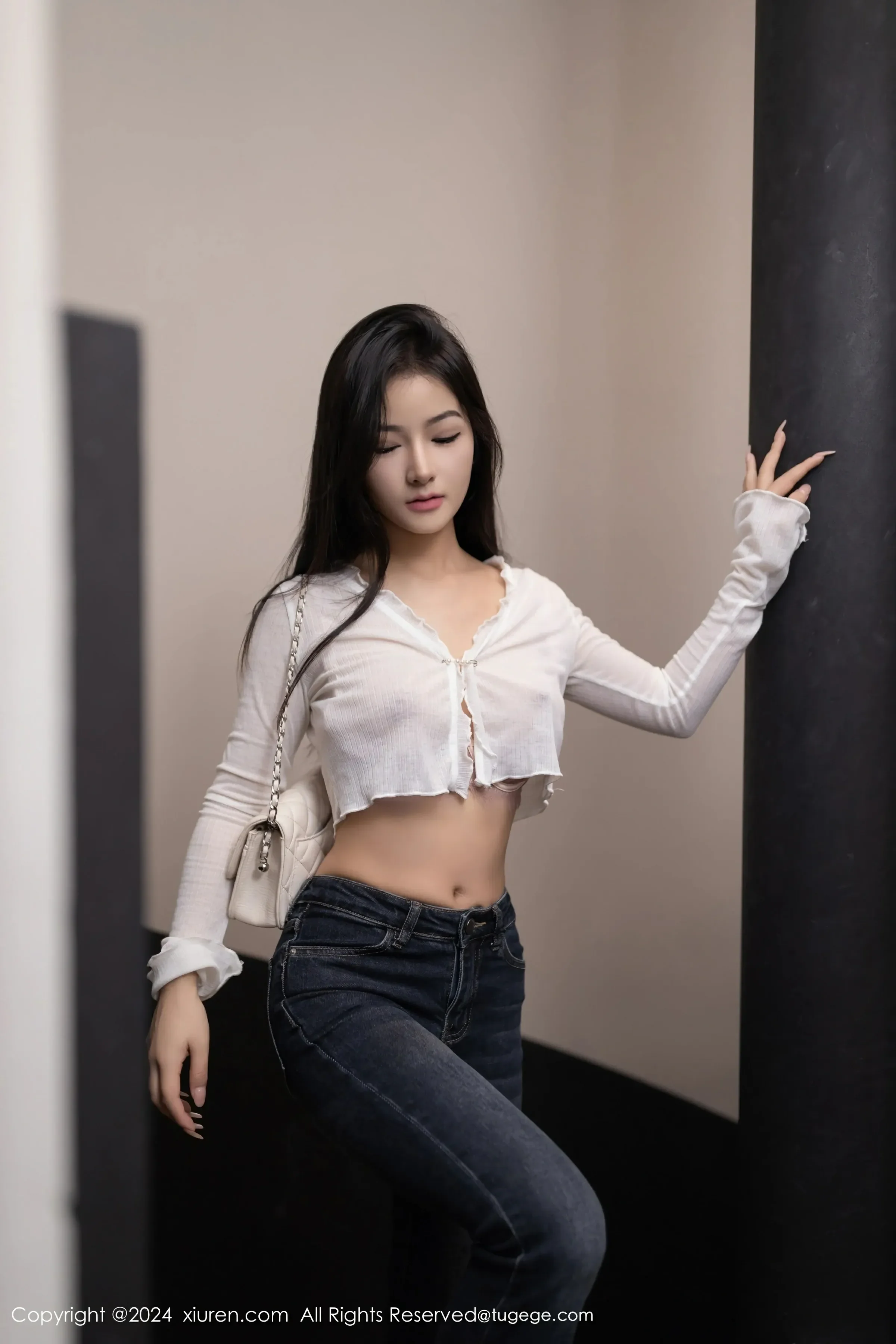 XiuRen 秀人 No.8262 小茶茶tea [80P]