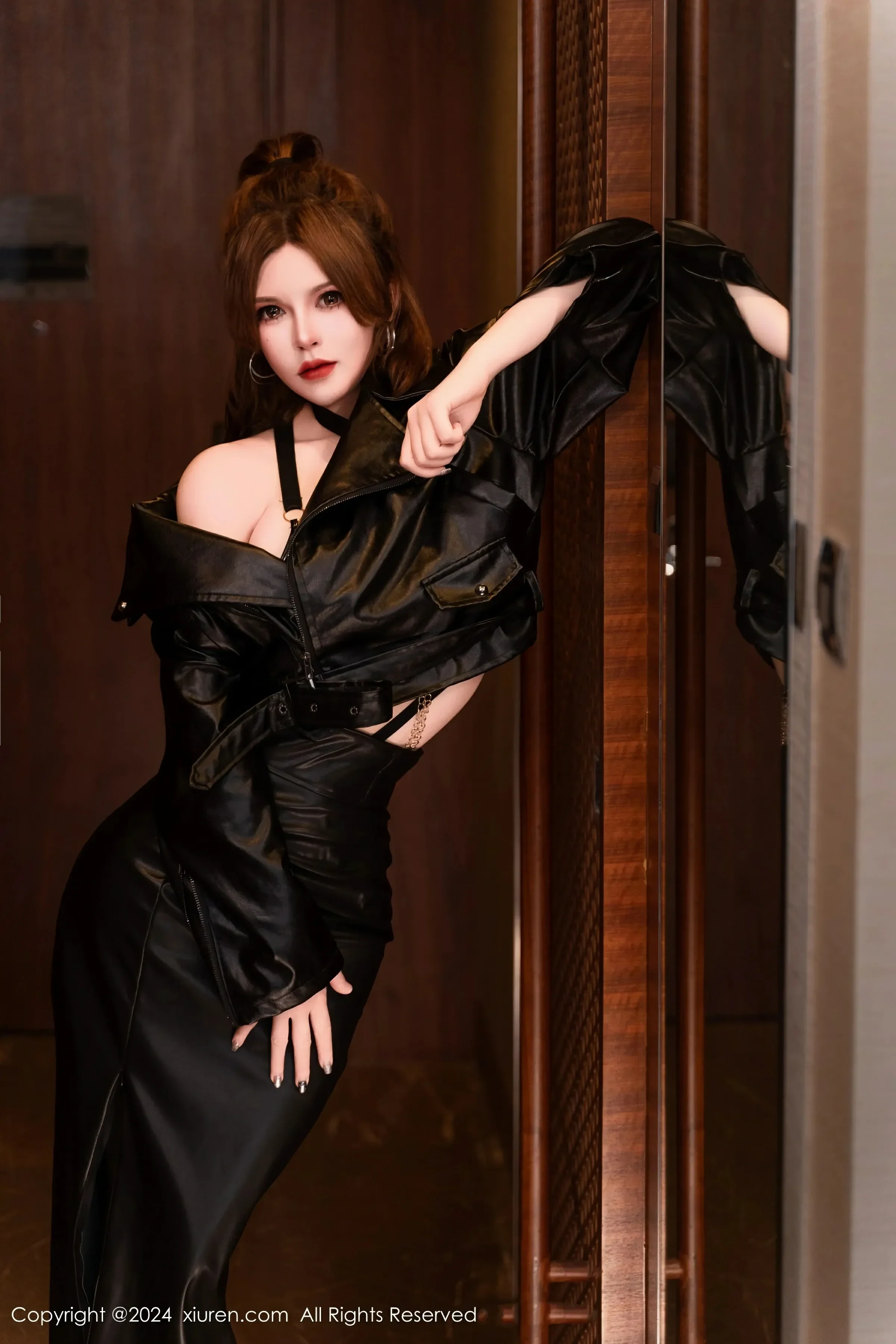 XiuRen 秀人 No.8305 伊丽莎有点白 [64P]