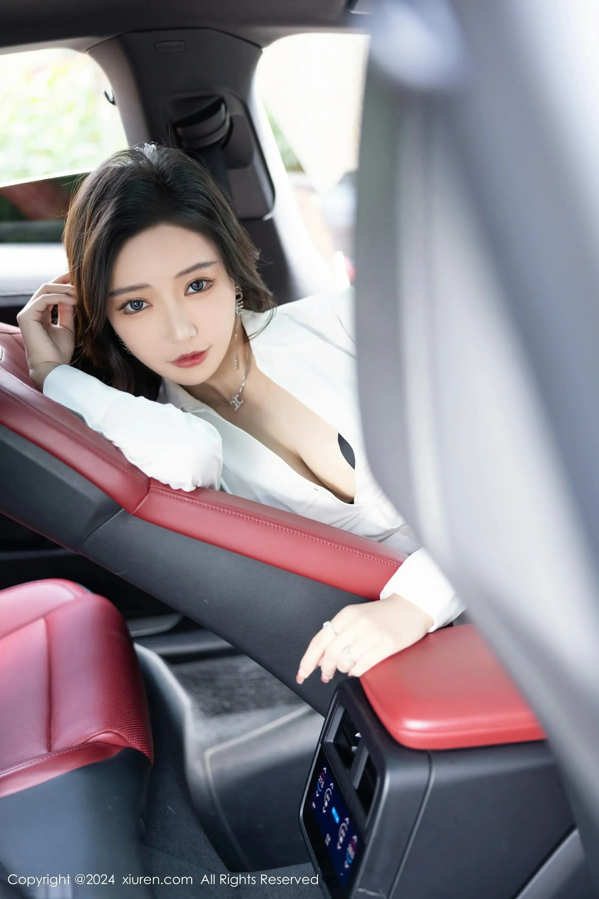 XiuRen 秀人 No.8314 王馨瑶yanni [80P]