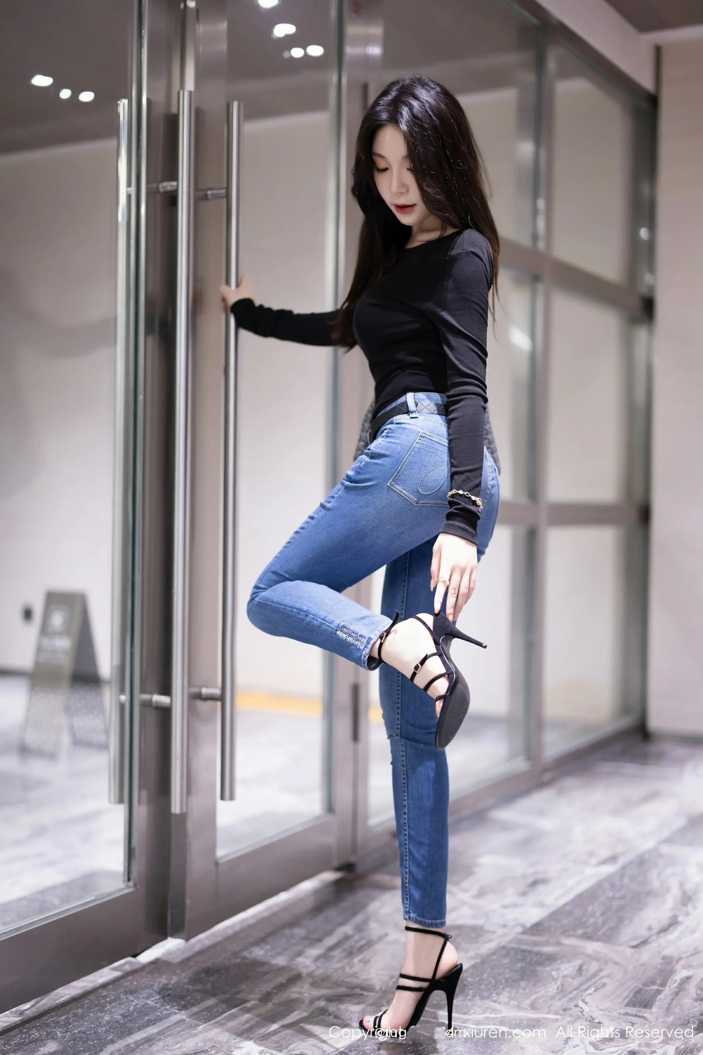 XiuRen 秀人 No.8385 徐莉芝Booty [92P]