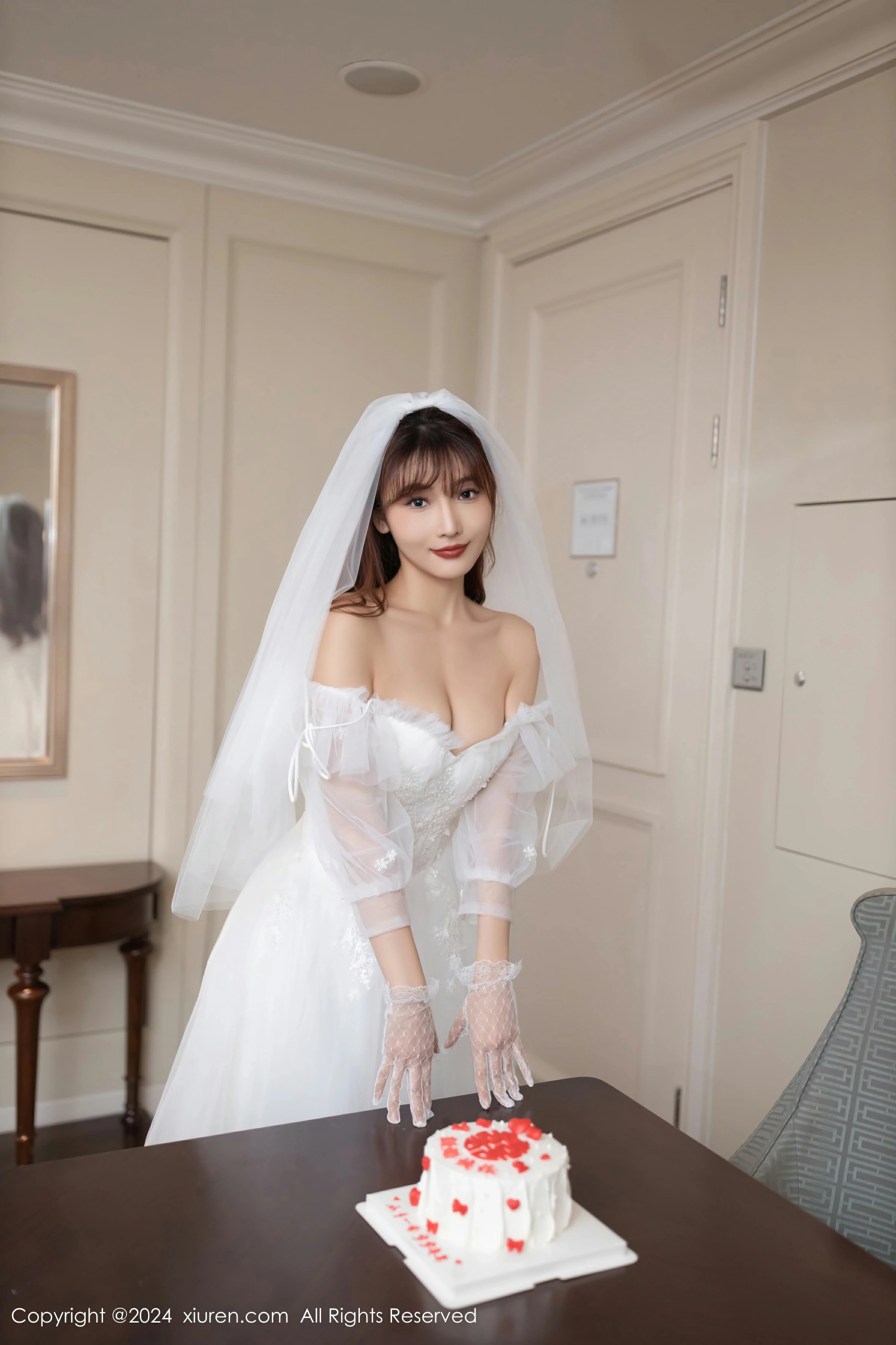 XiuRen 秀人 No.8418 陆萱萱 [80P]