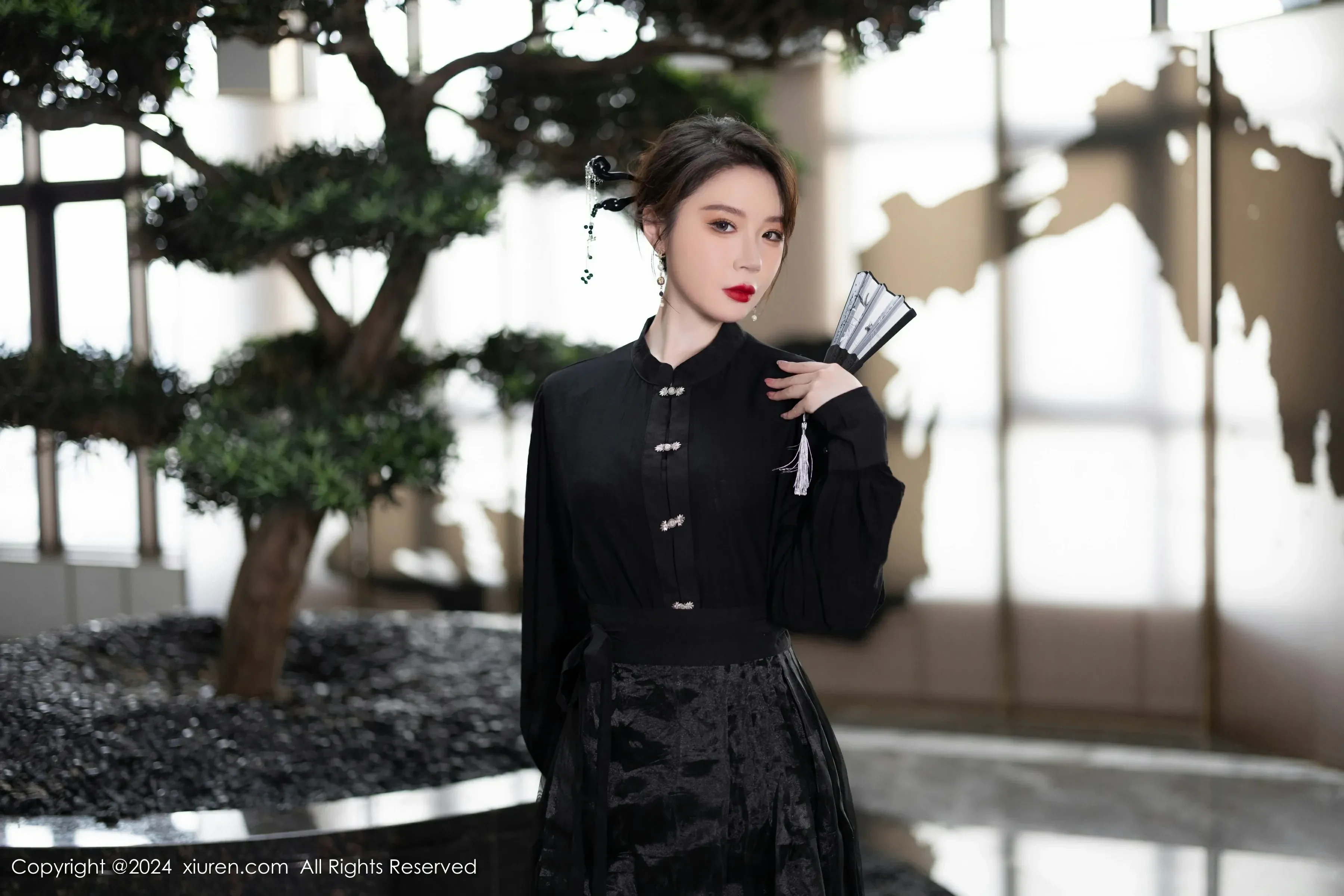 XiuRen 秀人 No.8465 梦心玥 [82P]