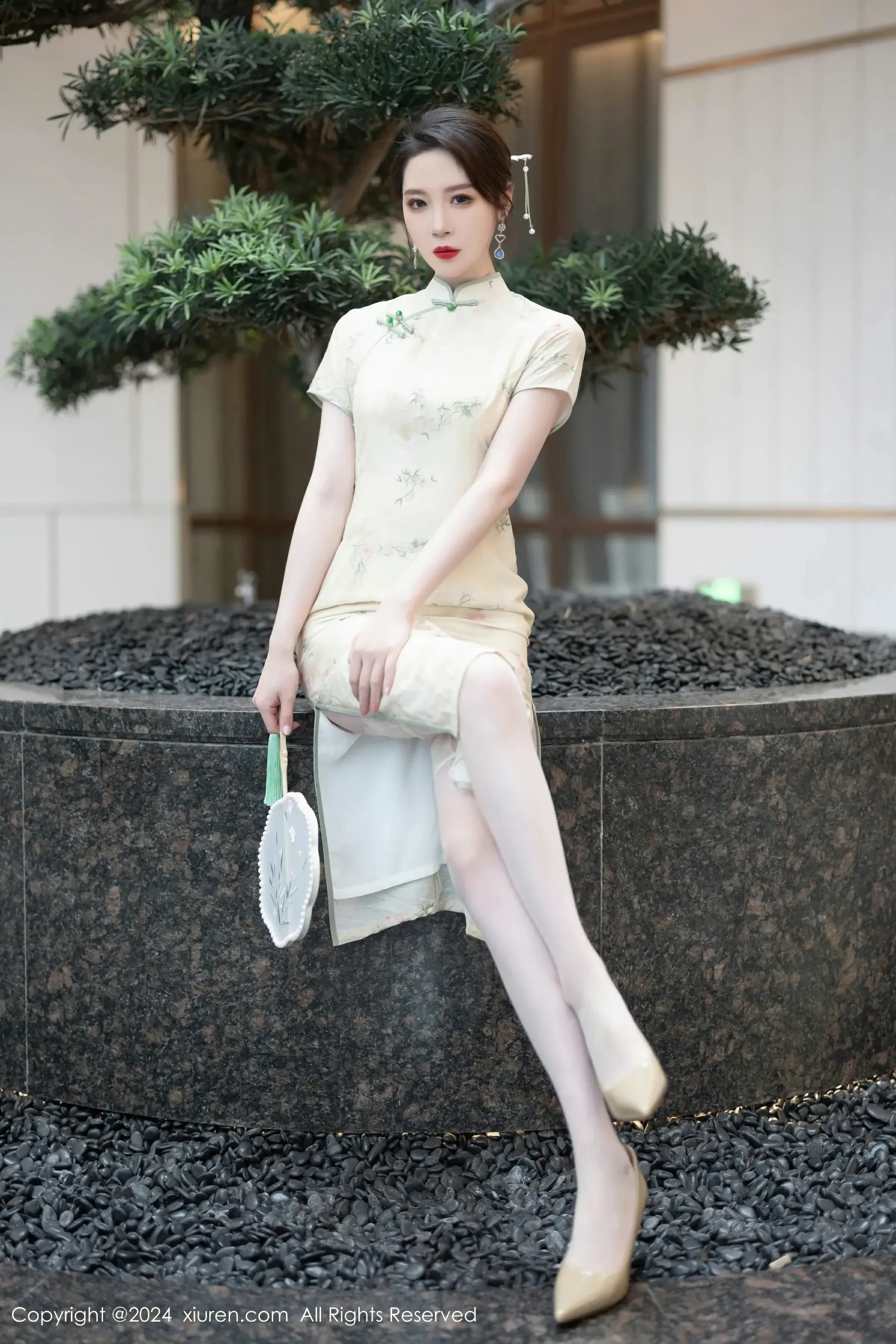 XiuRen 秀人 No.8497 梦心玥 [83P]