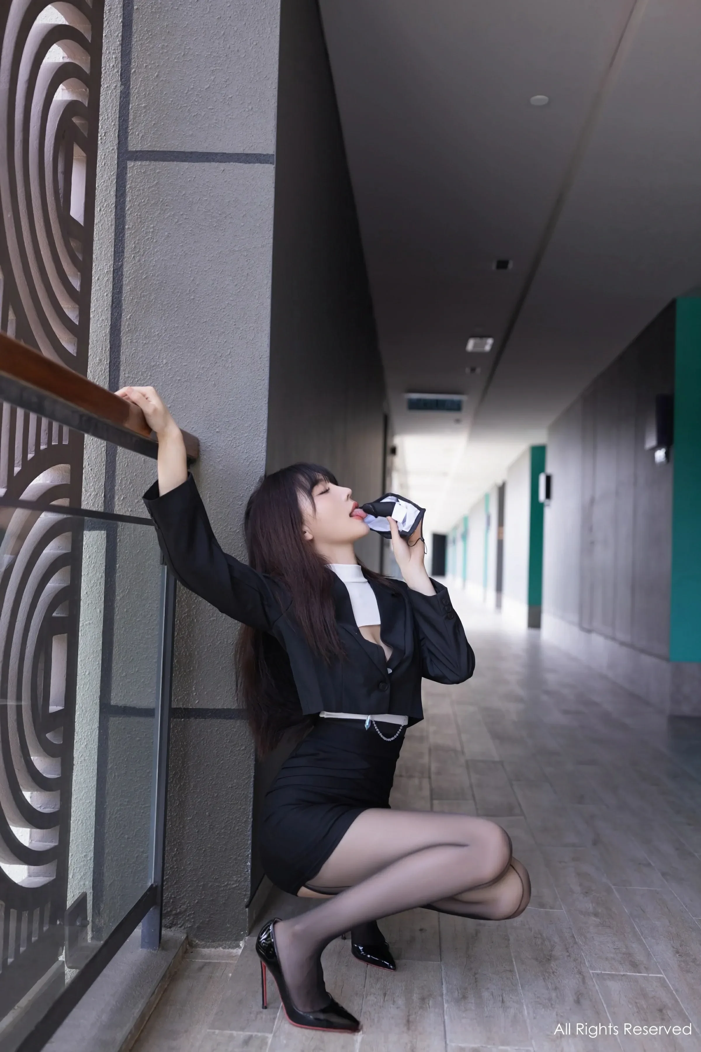 XiuRen 秀人 No.8627 陆萱萱 [80P]