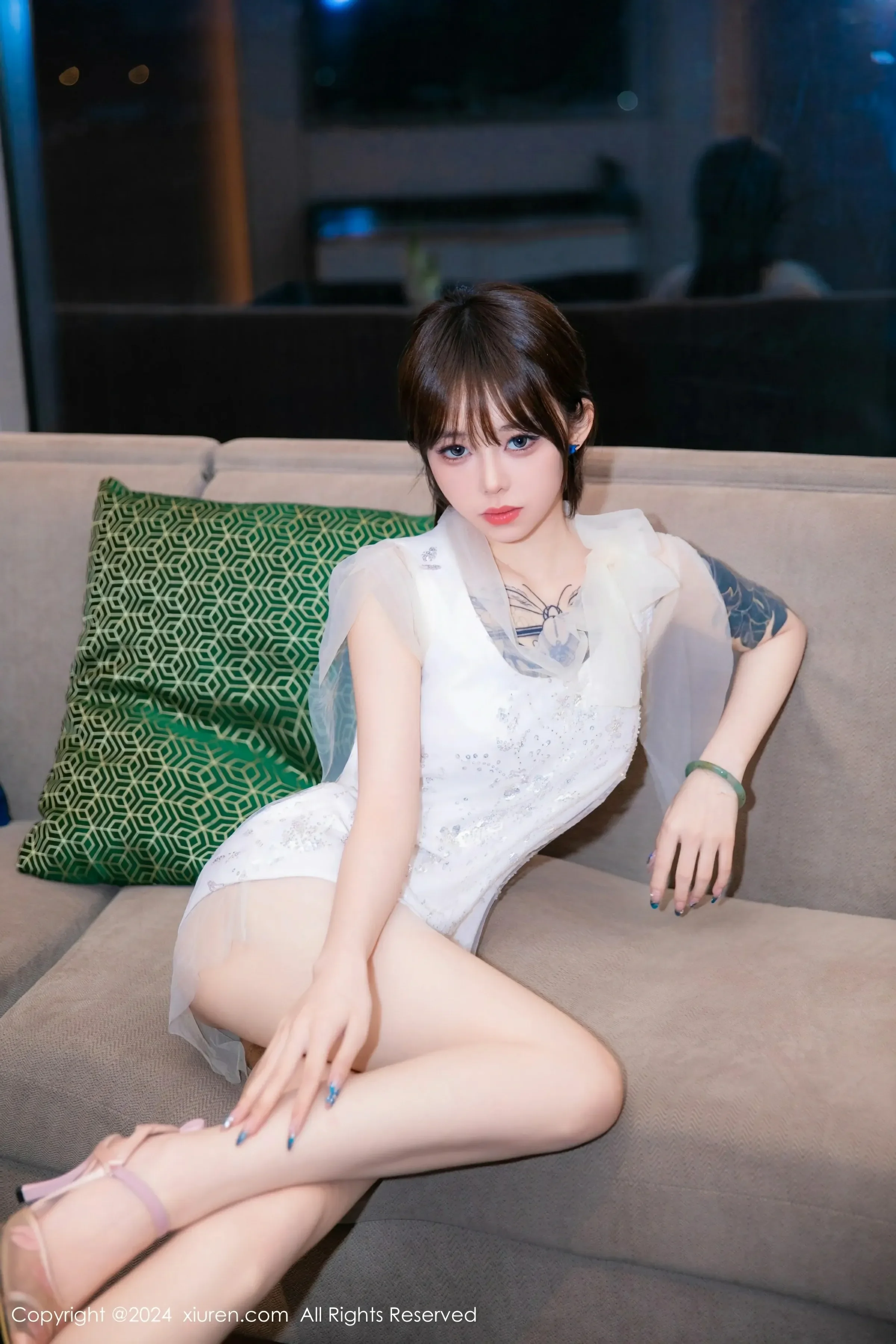 XiuRen 秀人 No.8696 奶瓶. [81P]