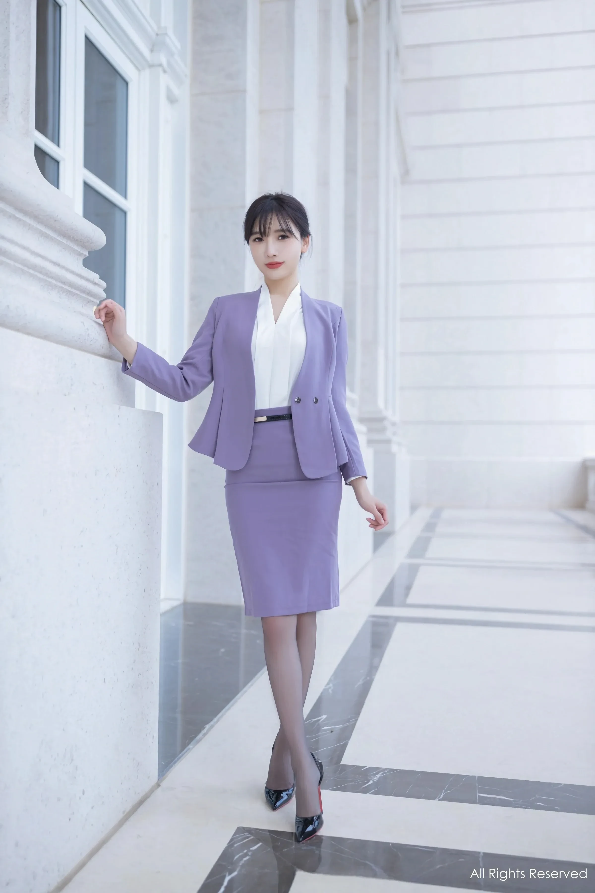 XiuRen 秀人 No.8700 陆萱萱 [81P]