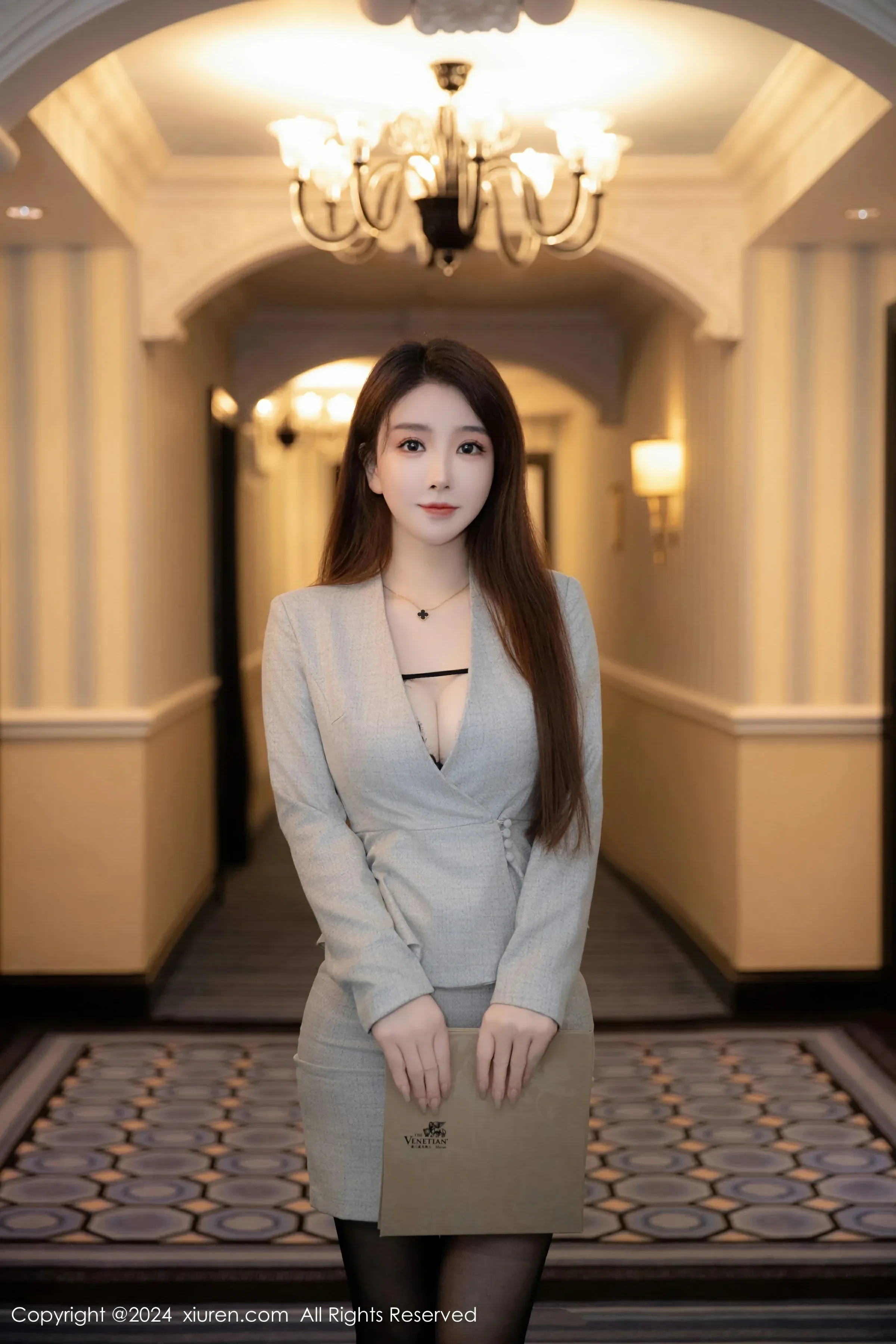 XiuRen 秀人 No.8716 雨儿酱eve [83P]