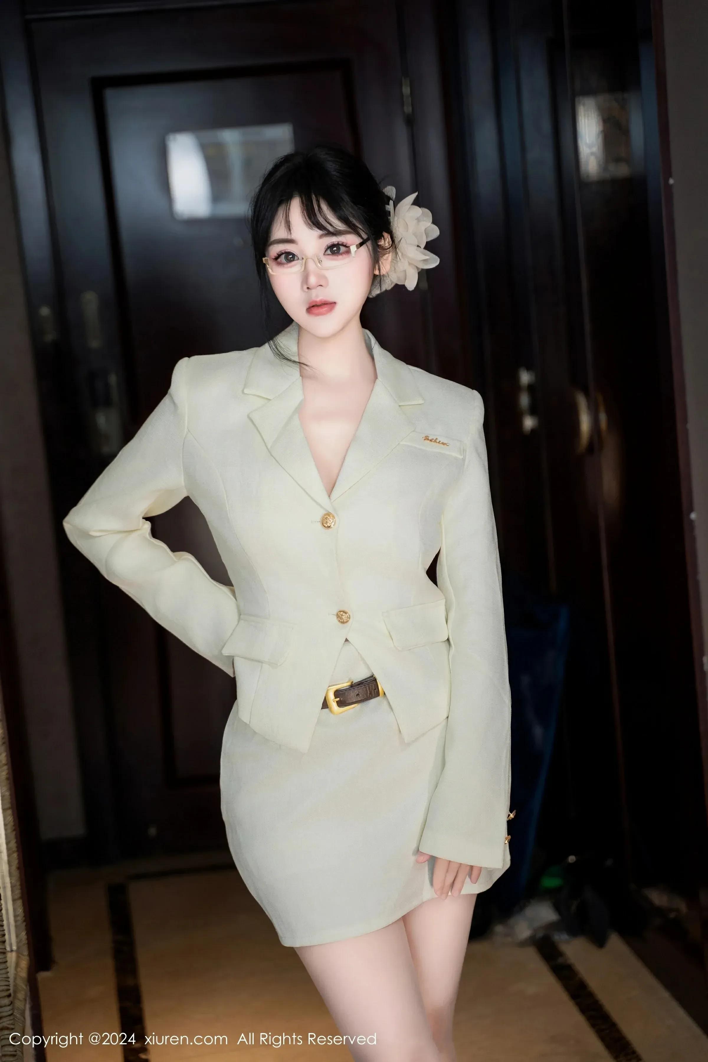 XiuRen 秀人  No.8717 汐汐爱吃草莓 [86P]