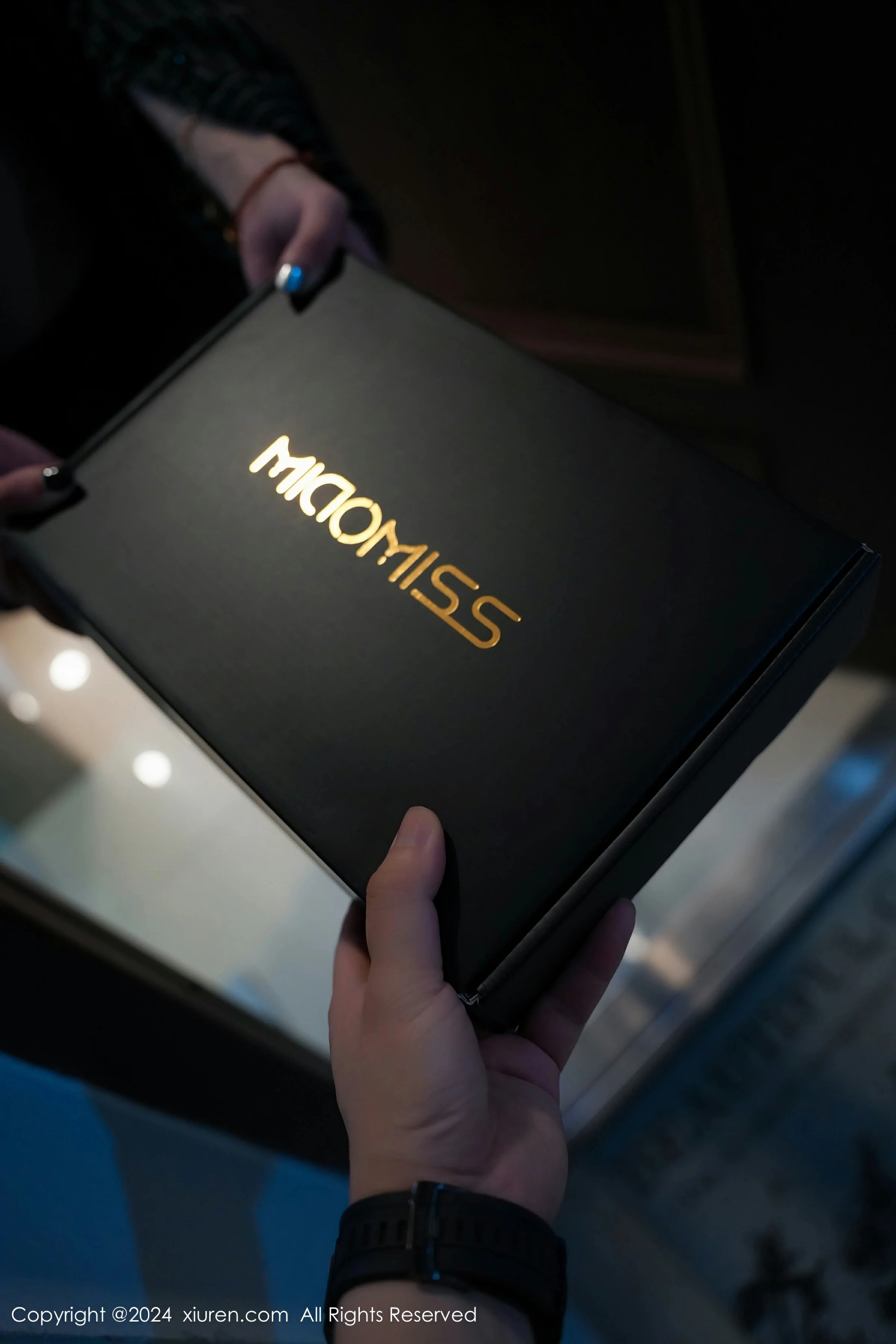 XiuRen 秀人 No.8728 Zoe柚柚 [113P]