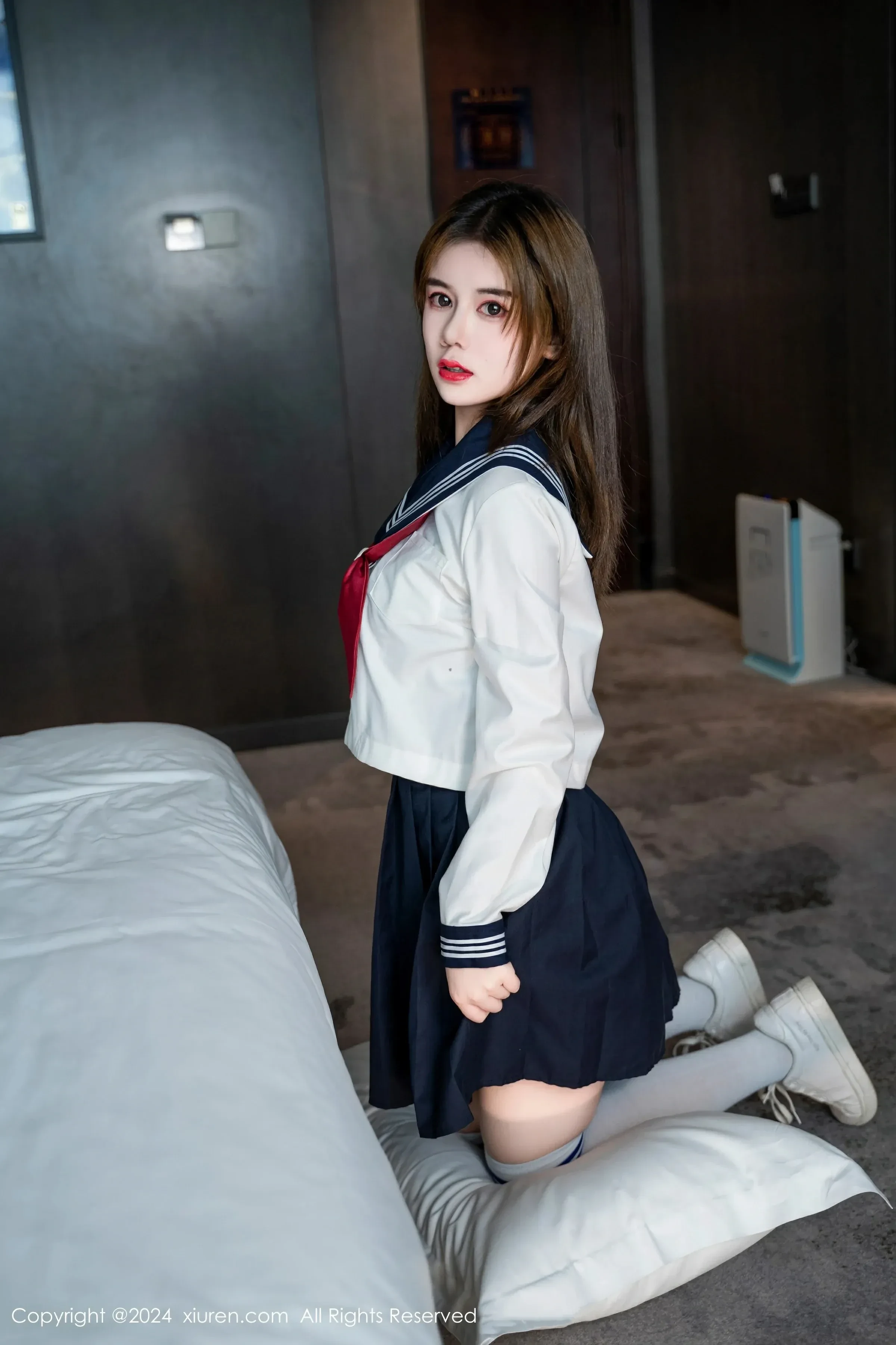 XiuRen 秀人 No.8819 凌彩烟 新人模特 [86P]