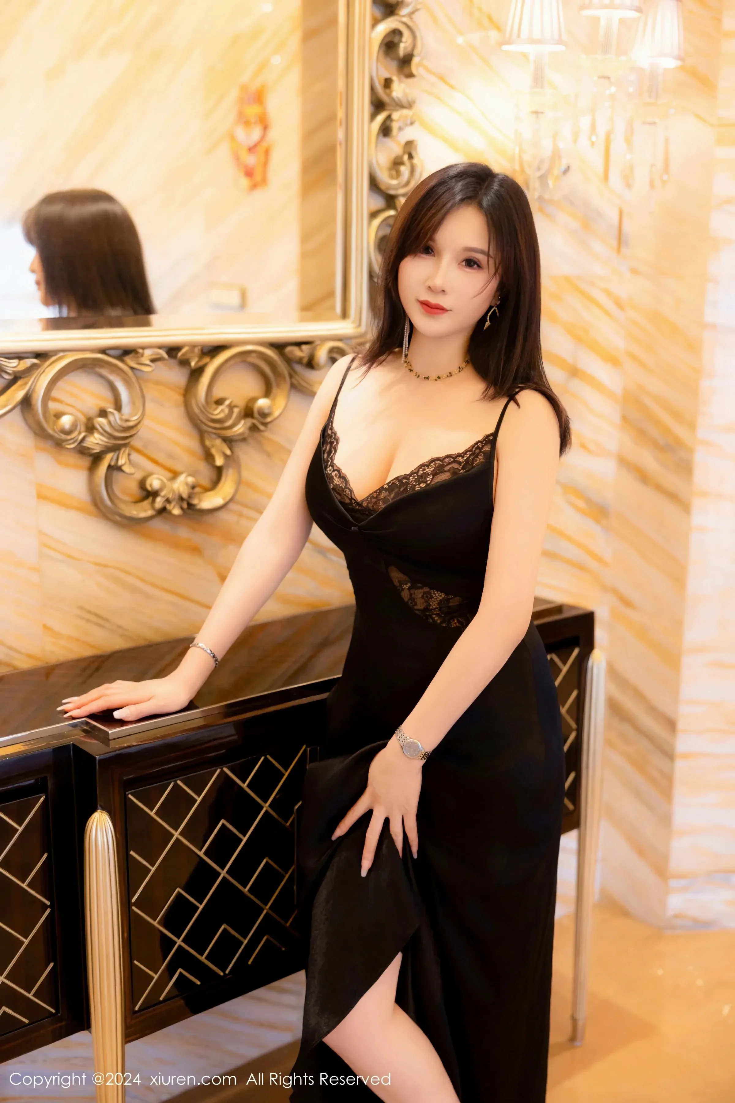 XiuRen 秀人 No.8825 水水姐 [73P]