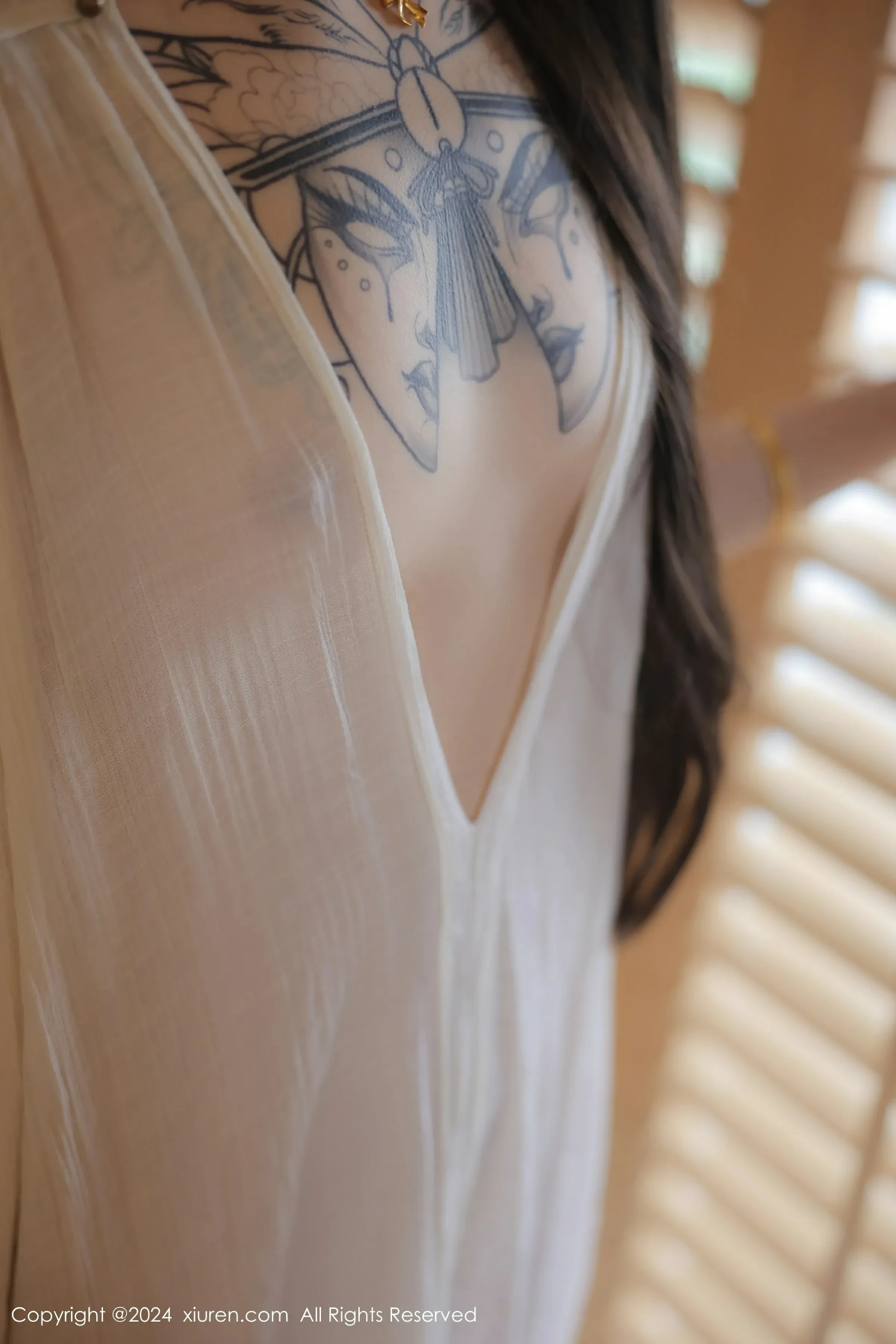 XiuRen 秀人 No.8842 夏竹 新人模特 [83P]