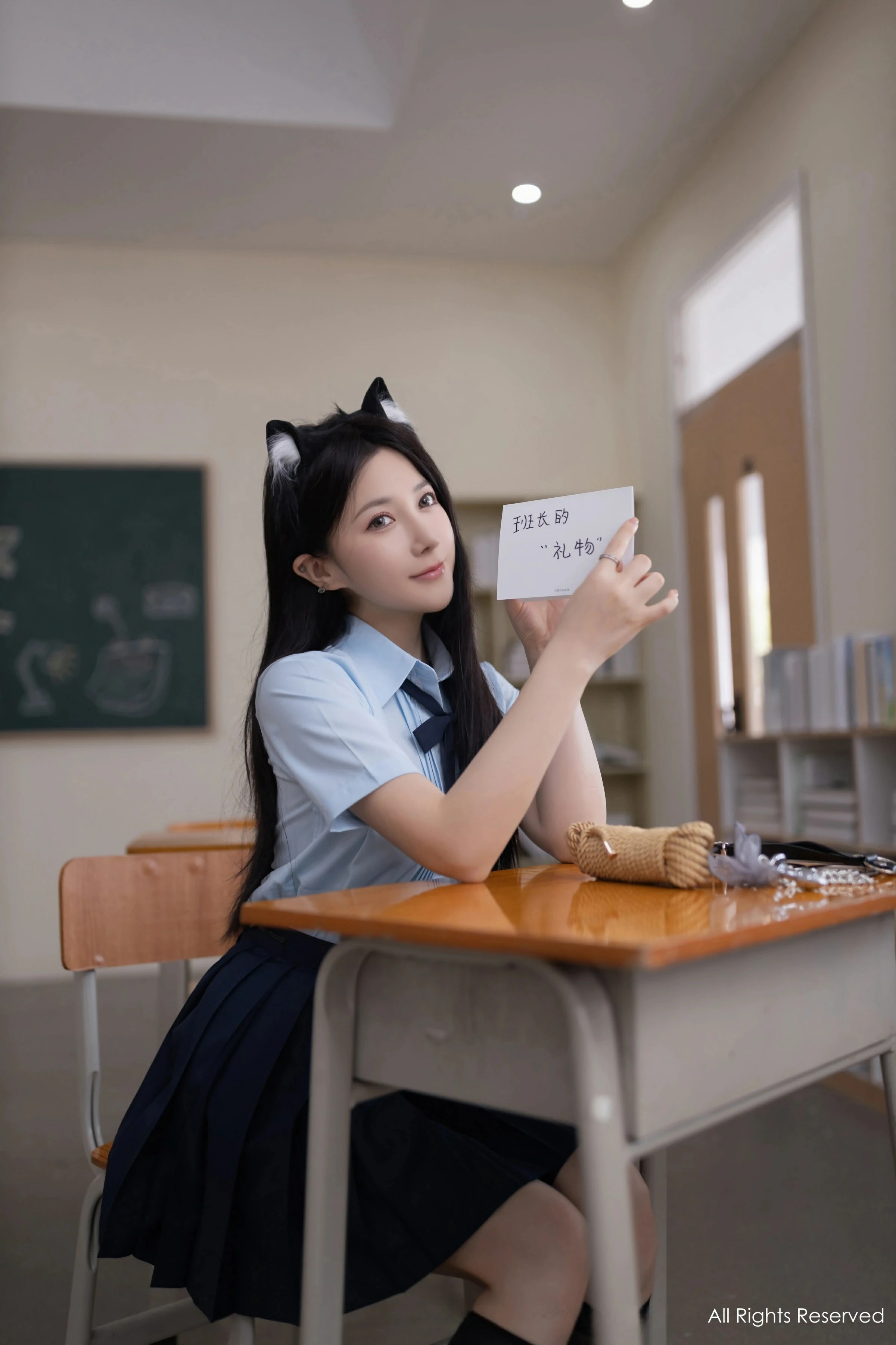 XiuRen 秀人 No.8854 鱼子酱Fish [80P]