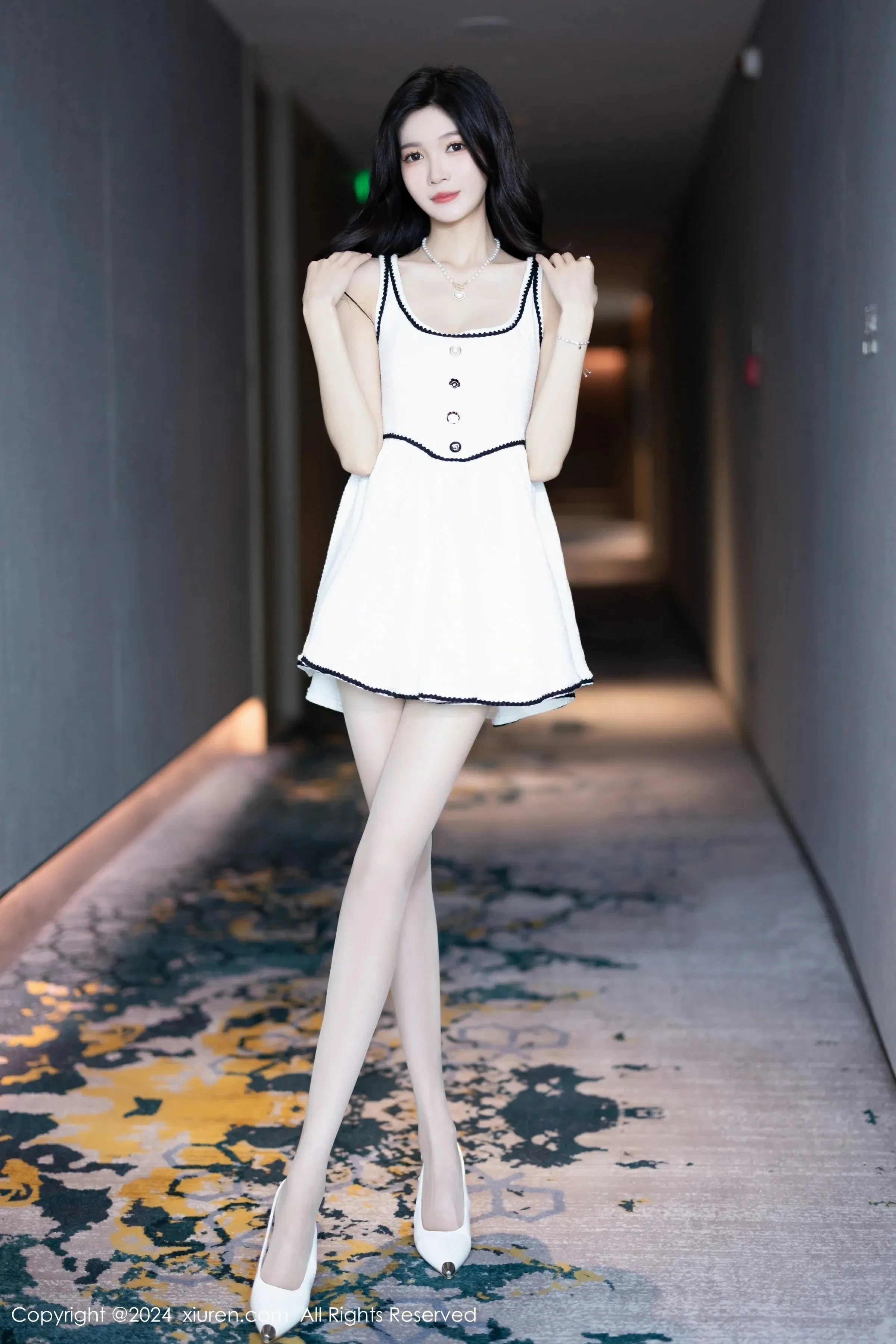 XiuRen 秀人 No.8861 程程程- [83P]