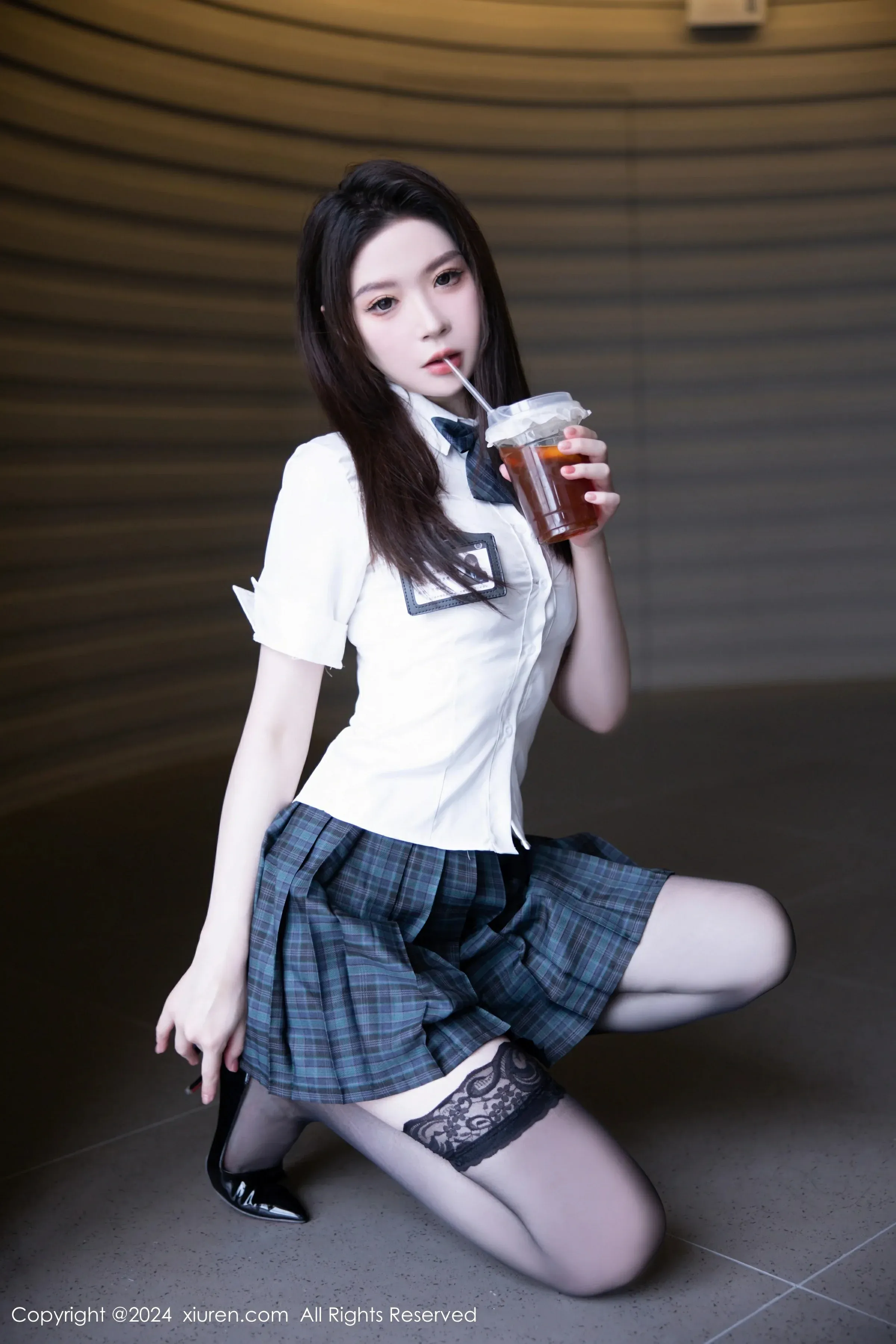 XiuRen 秀人 No.9074 梦心玥 [91P]