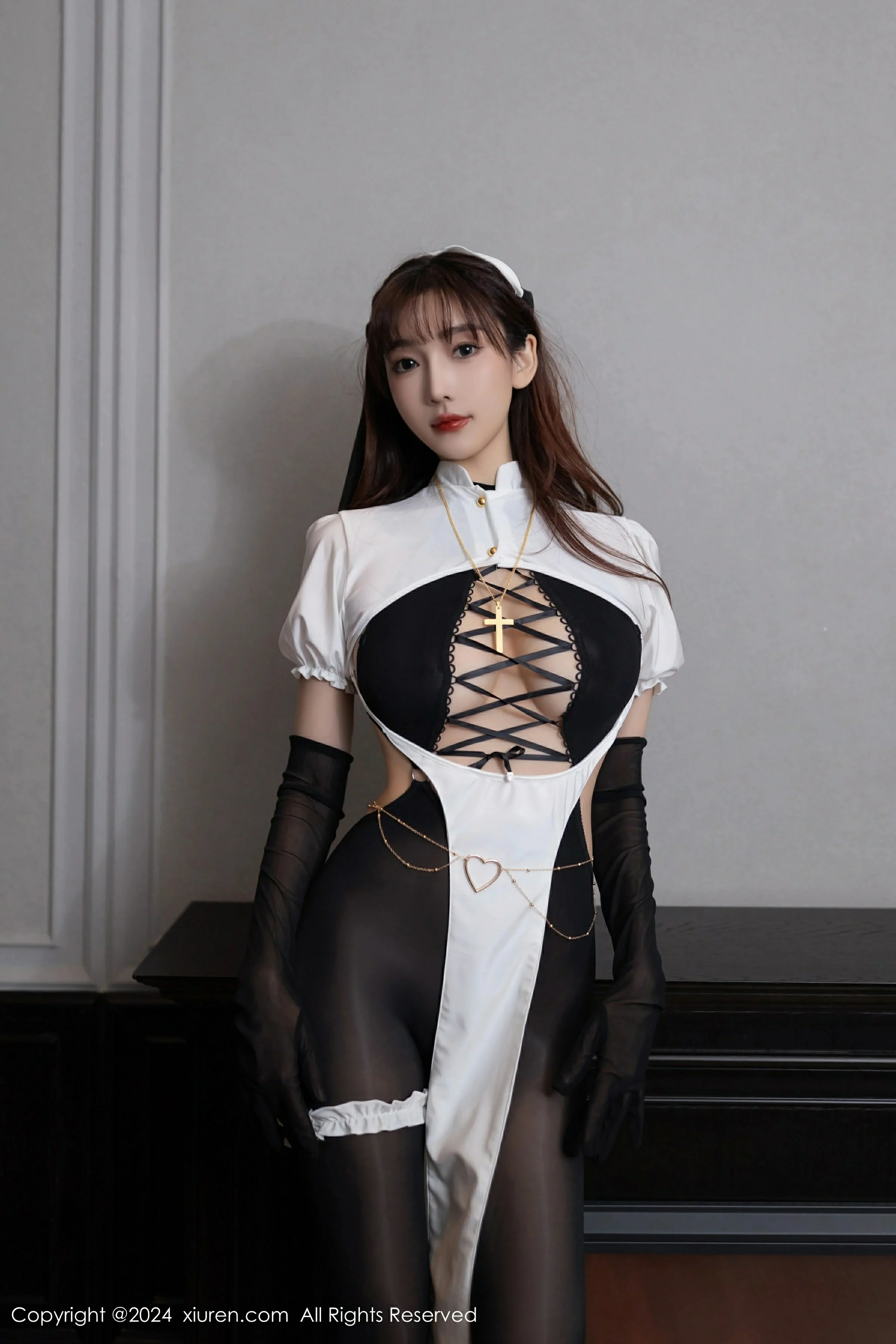 XiuRen 秀人 No.9216 陆萱萱 [77P]