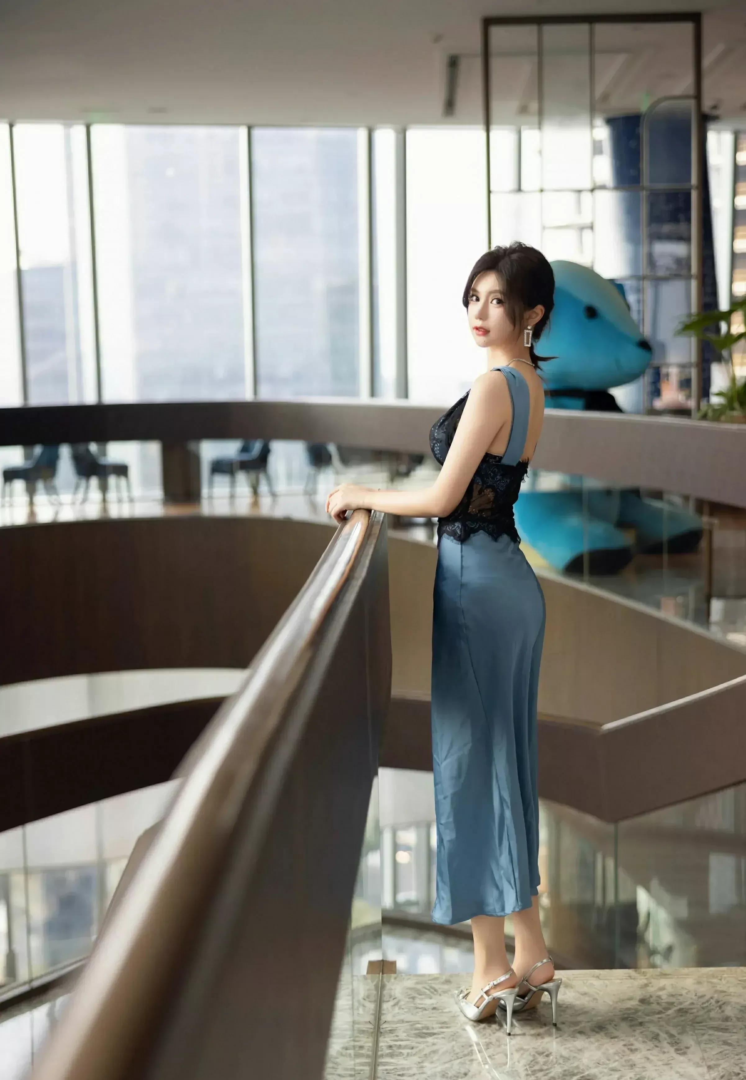 XiuRen 秀人 No.9310 绮里嘉ula [94P]